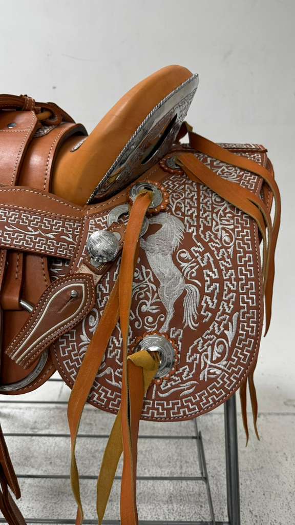 Charro Saddle – Chestnut “Plata Real” Edition w/ Silver Accents (15.5”)