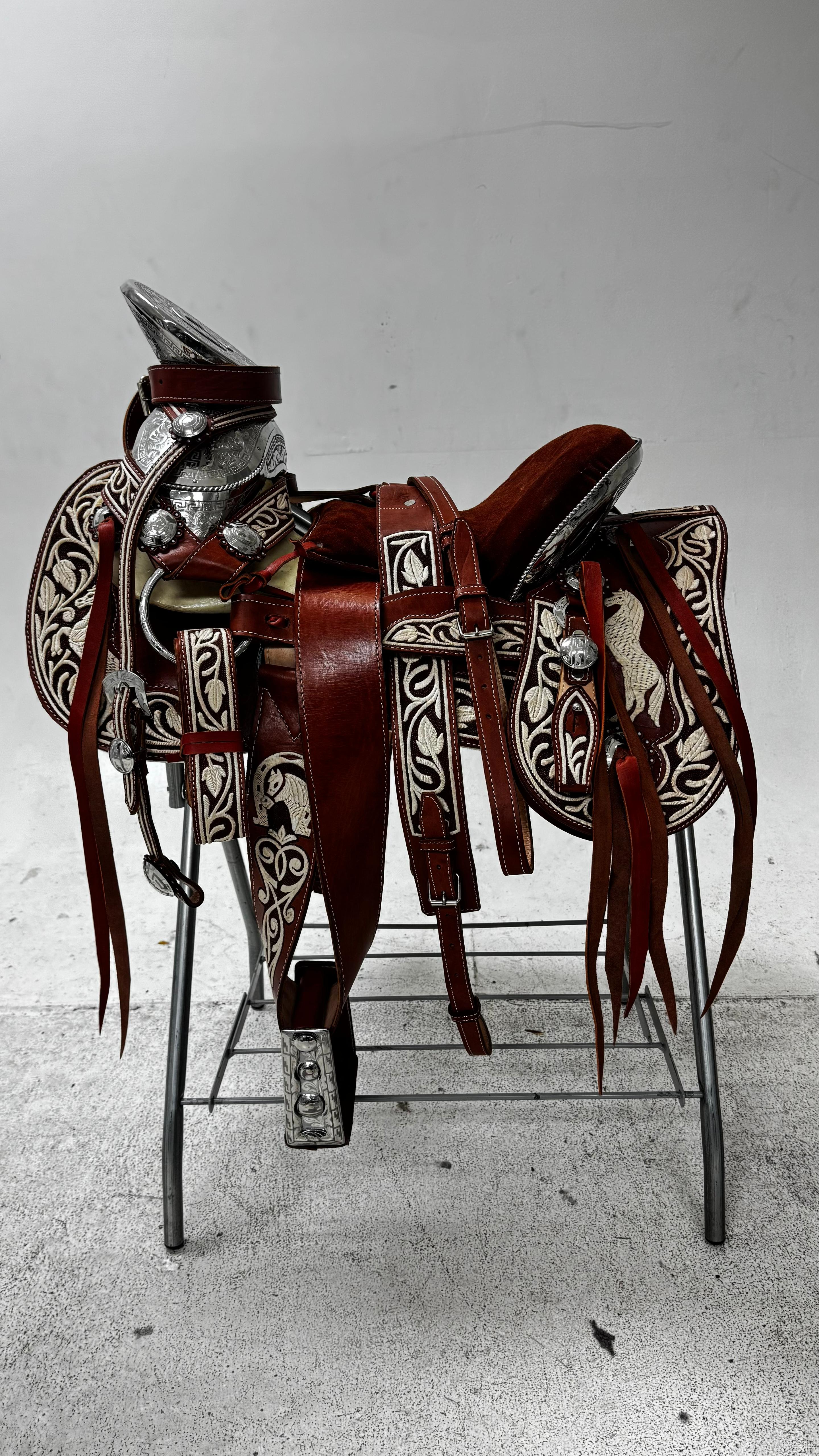 Charro Saddle – Chestnut Piteada/Leather Embroidery /Silver Details (15.5”)