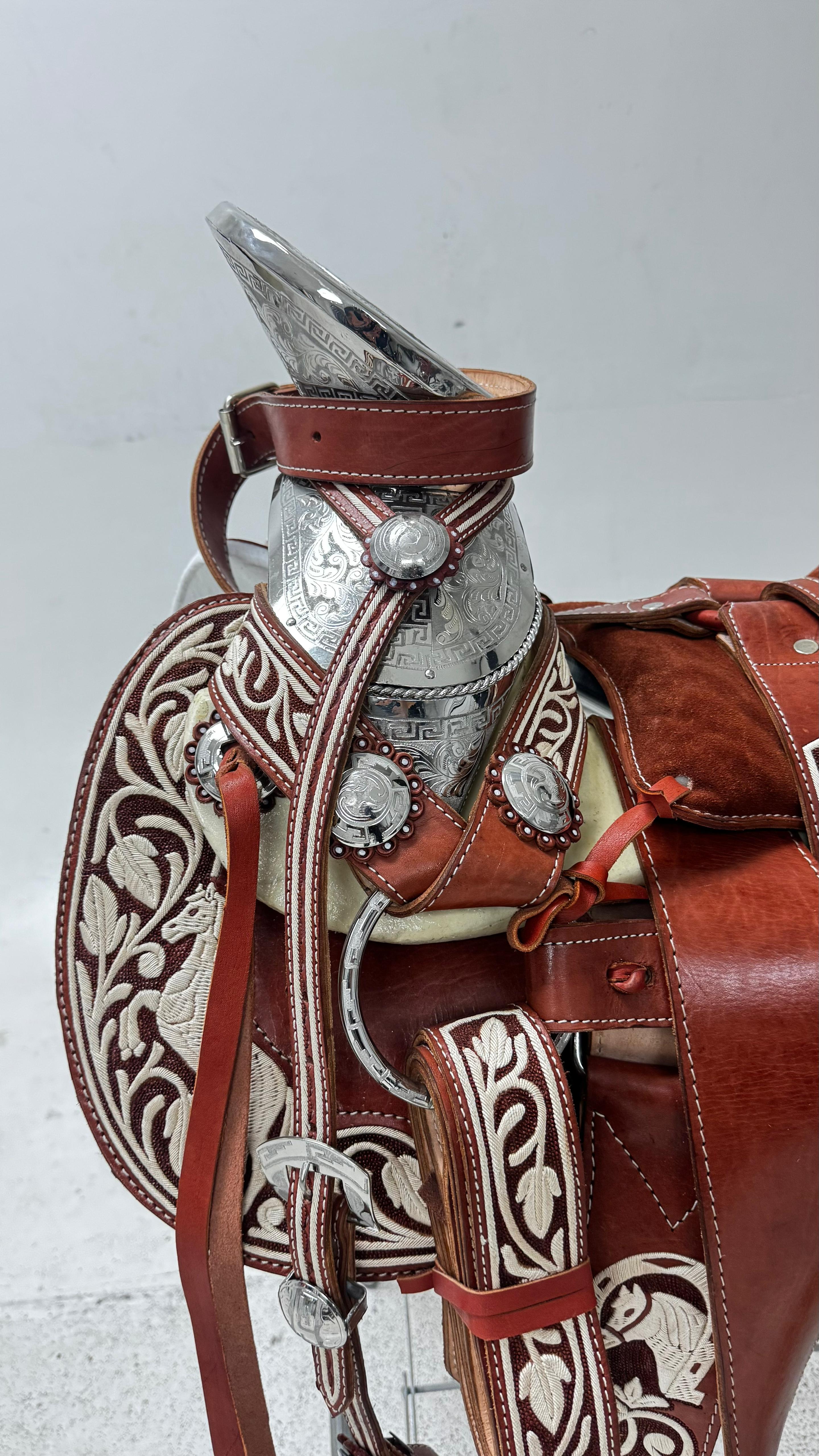 Charro Saddle – Chestnut Piteada/Leather Embroidery /Silver Details (15.5”)
