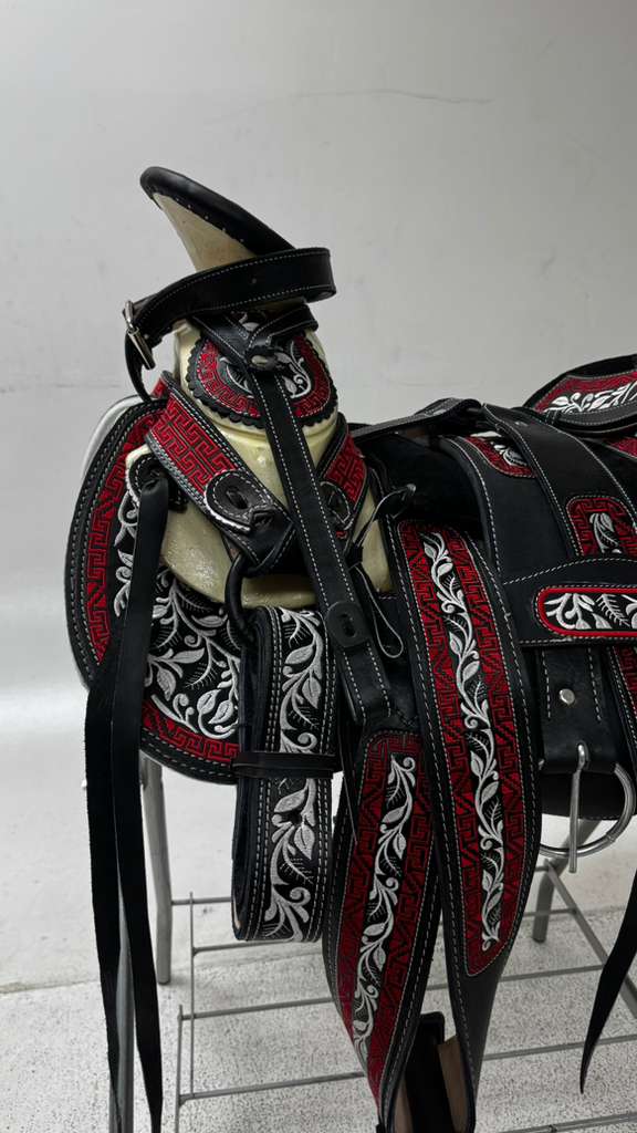Charro Saddle – Black, Red & Green “La Rebelde Imperial” Edition (15.5”)