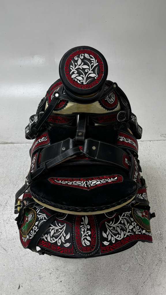 Charro Saddle – Black/Red “La Rosa Guerrera” Edition (15.5")