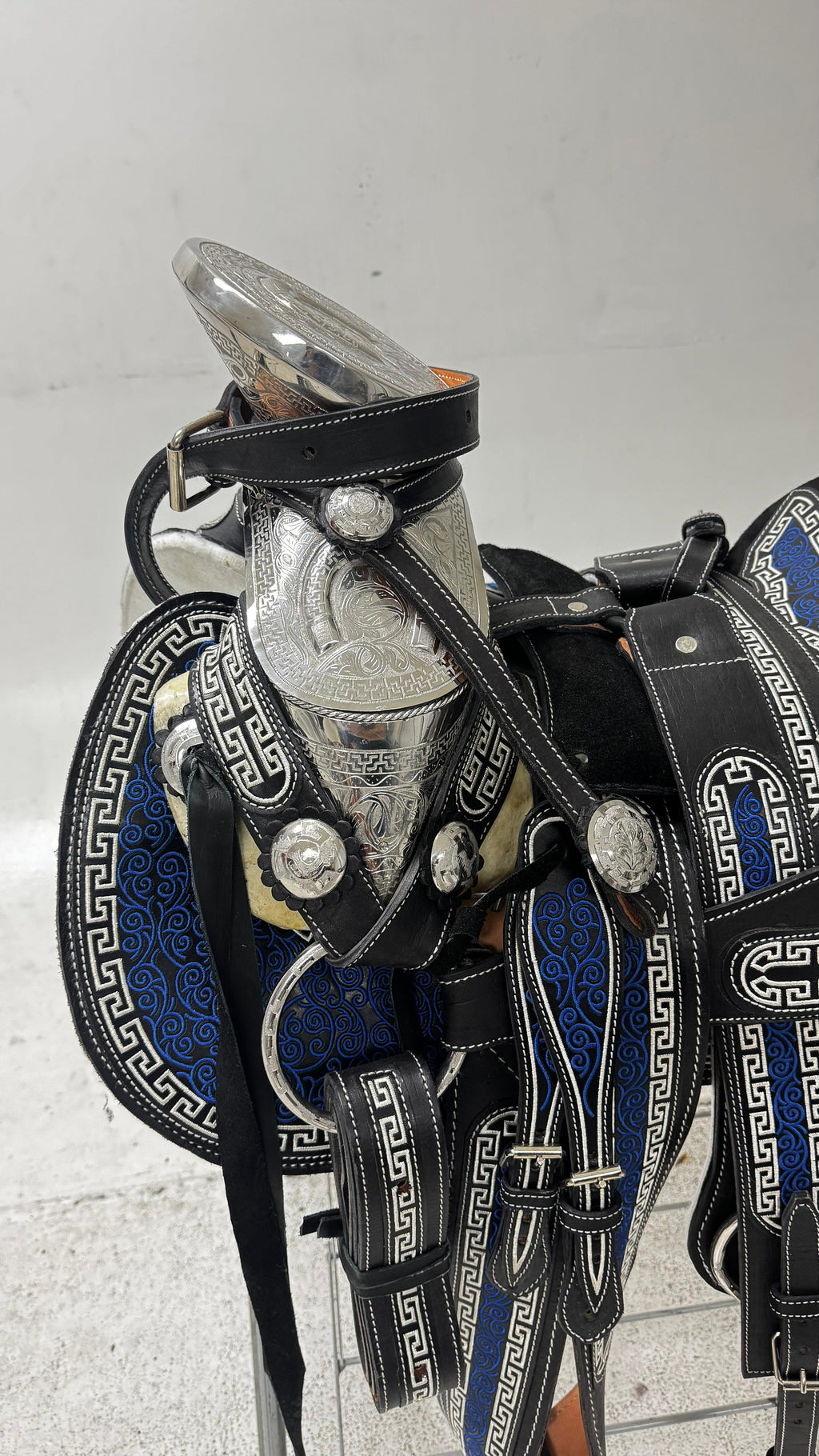 Charro Saddle – Black Bordada with Royal Blue Embroidery & Silver Horse Motif (15.5”)