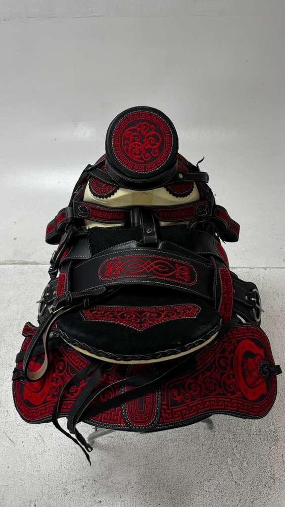 Charro Saddle – Black & Red “La Sombra Roja” Edition (15.5”)