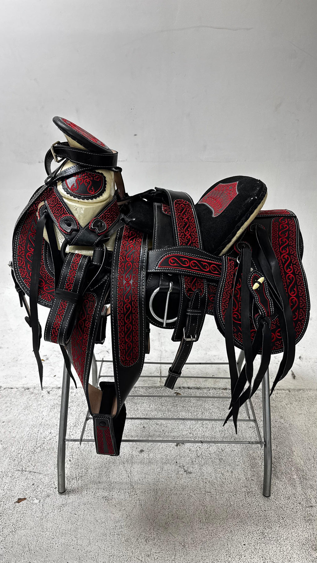 Charro Saddle – Black Bordada with Red Embroidery & Greek Pattern Accents (15.5”) “El Diablo”