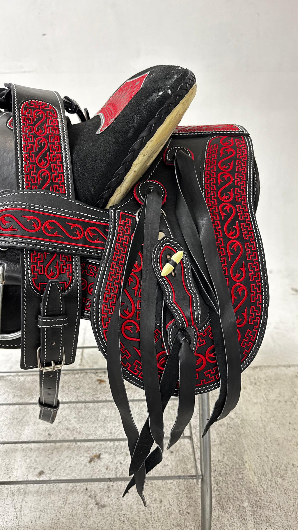 Charro Saddle – Black Bordada with Red Embroidery & Greek Pattern Accents (15.5”) “El Diablo”