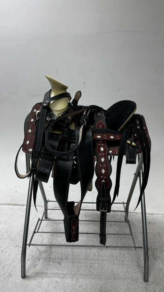Pony Charro Saddle – Black & Burgundy “Diamante Rojo” Edition (13”)