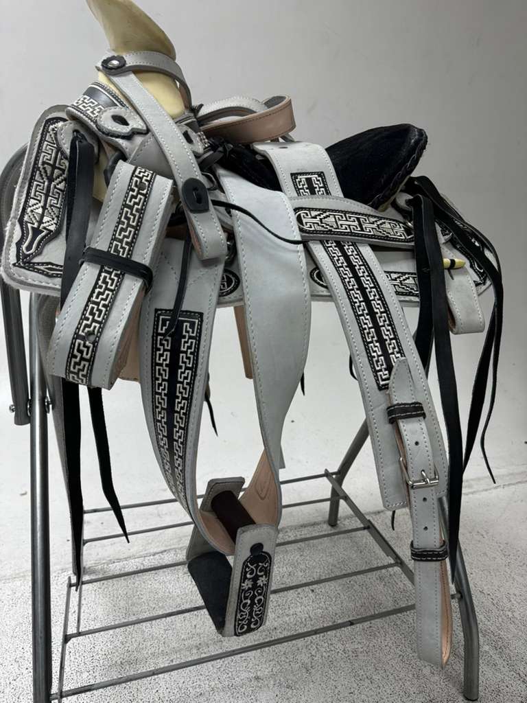 Charro Pony Saddle – Gray & Black “La Gris Perla” Edition (Pony Size)