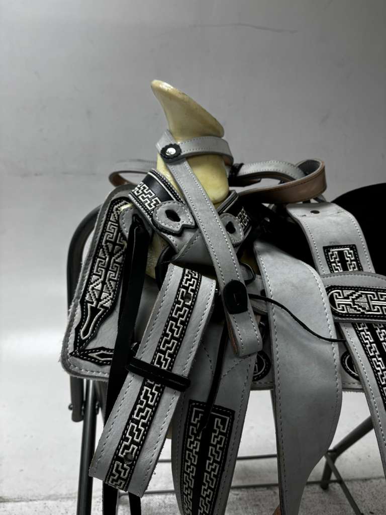 Charro Pony Saddle – Gray & Black “La Gris Perla” Edition (Pony Size)