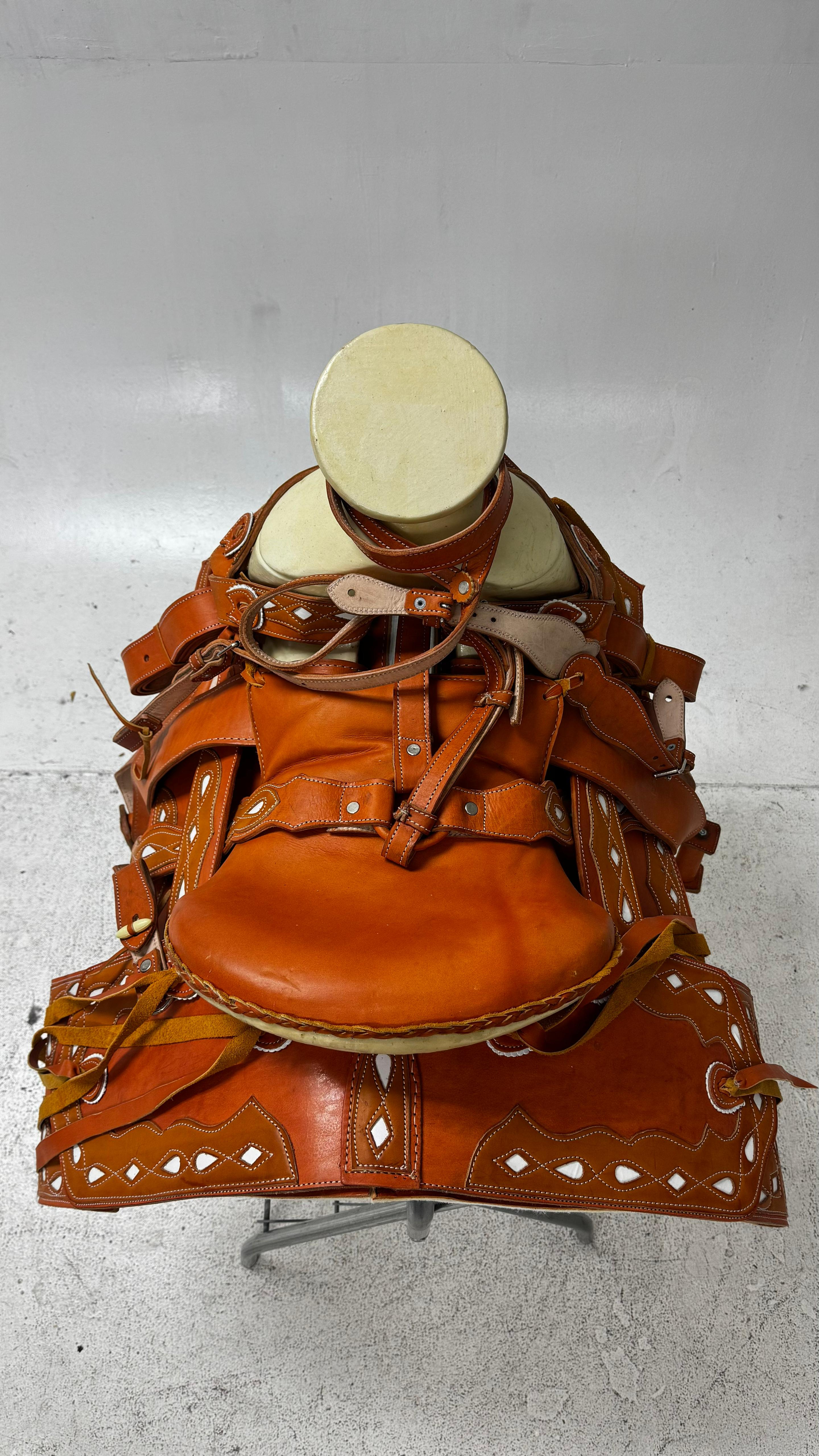 Charro Saddle – Natural Tan Leather with Cutout Detailing (15.5”) “El Vaquero”