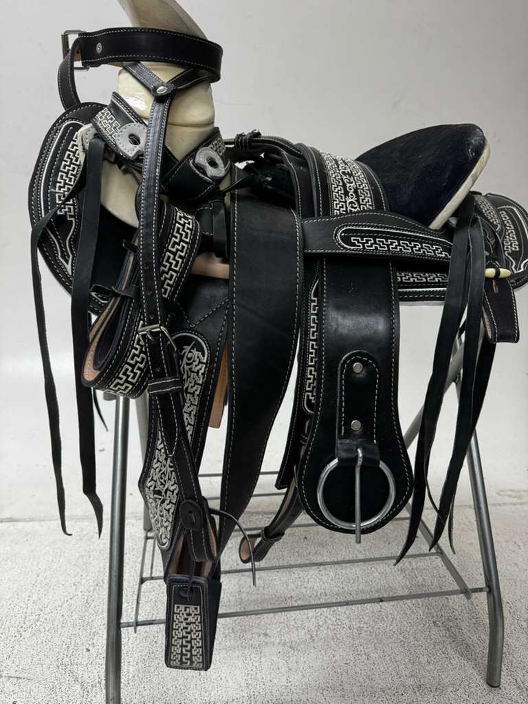 Charro Saddle – Black & White Greca Edition (15.5”)