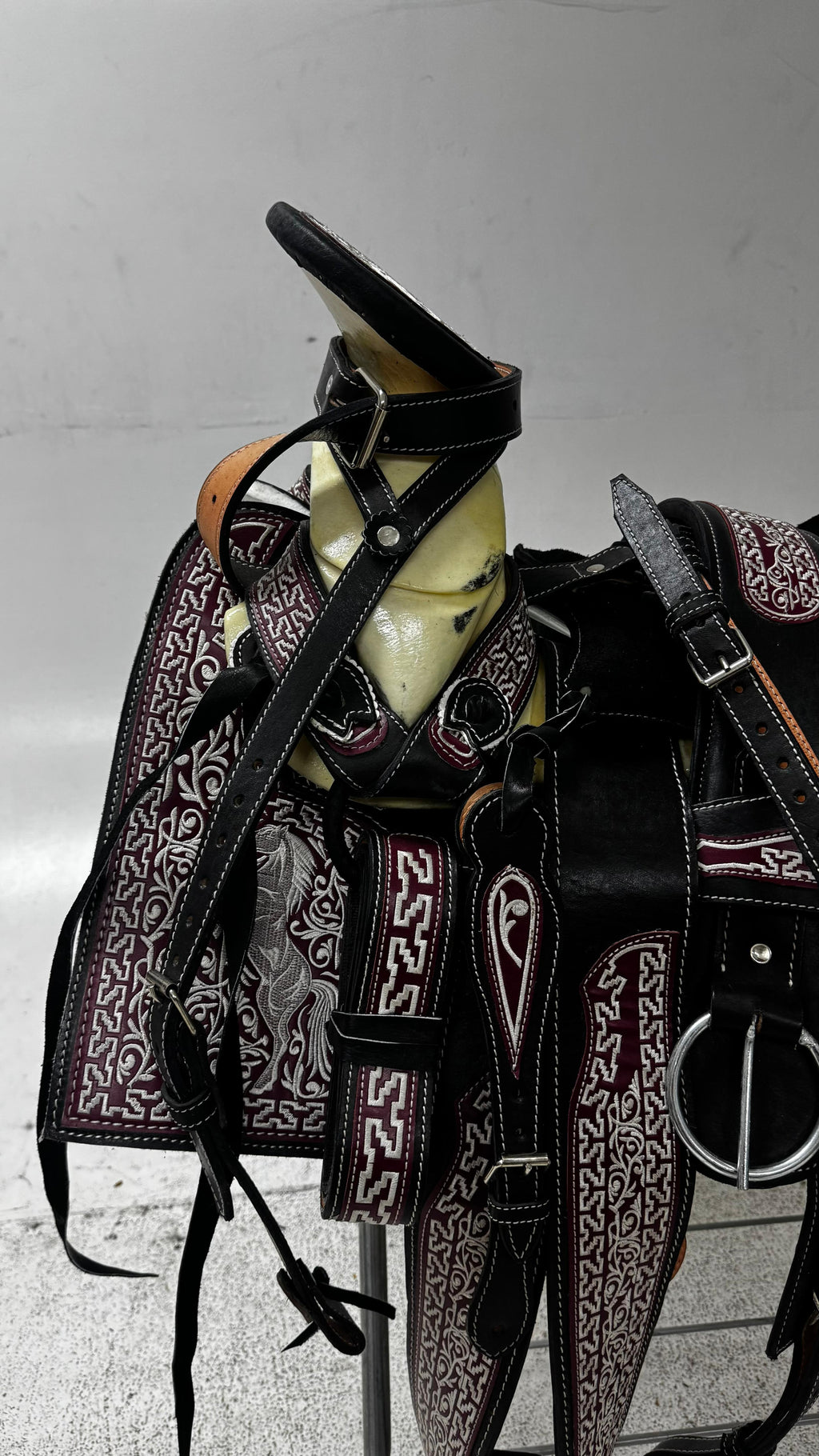 Charro Saddle – Black Leather with Burgundy & White Embroidery (15.5”) “El Potro”
