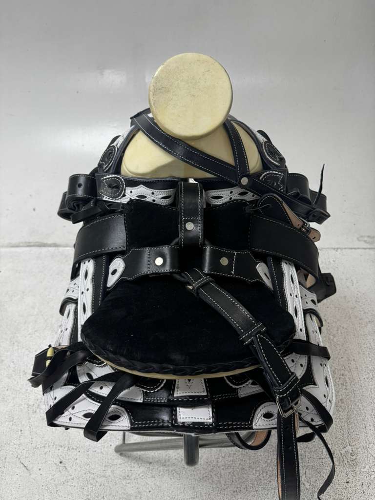 Charro Saddle – Black & White “Eskaros Blanco” Pony Edition