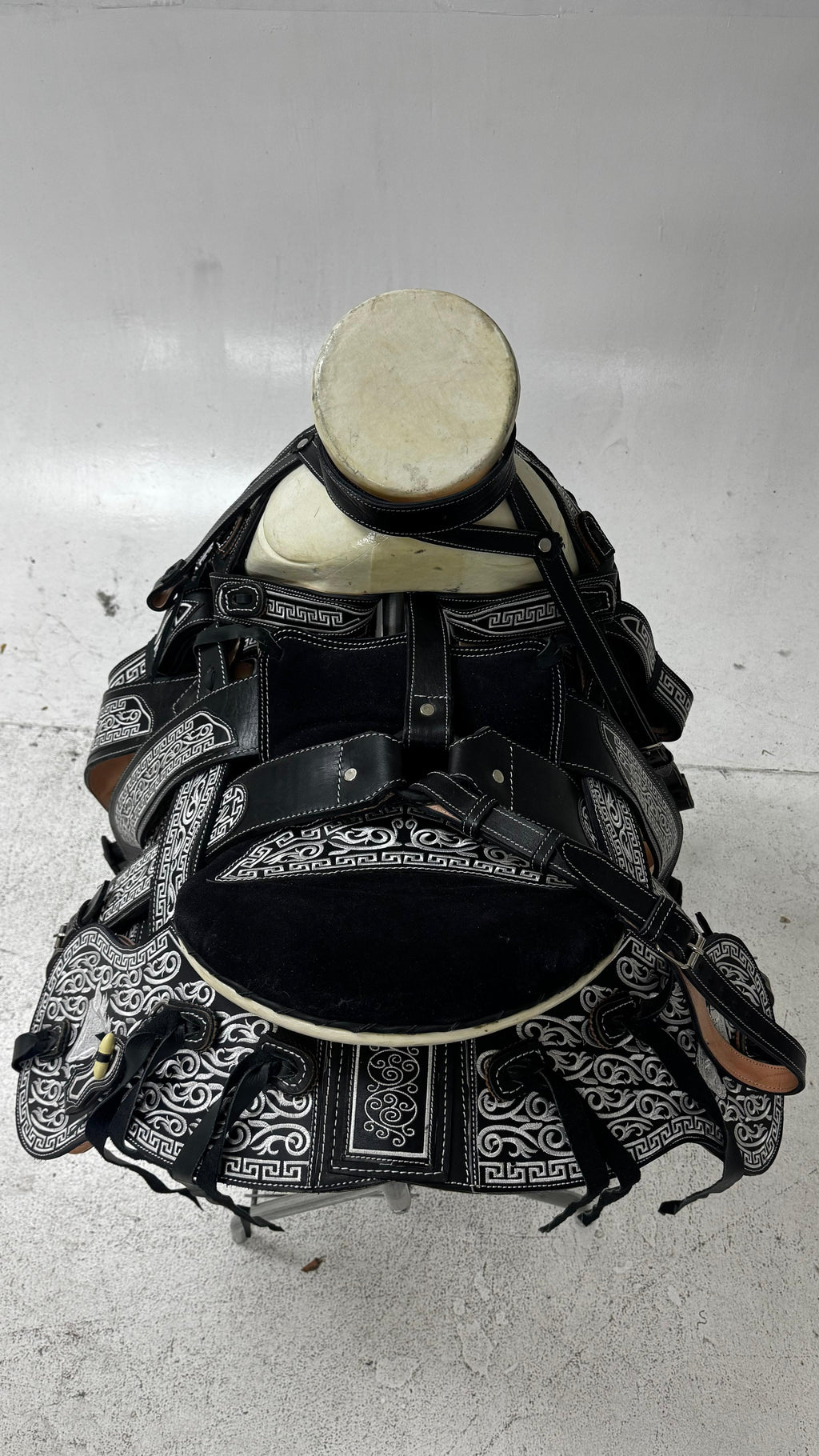Charro Saddle – Black Suede & Silver Embroidered Leather (15.5”) “Elegancia Negra”