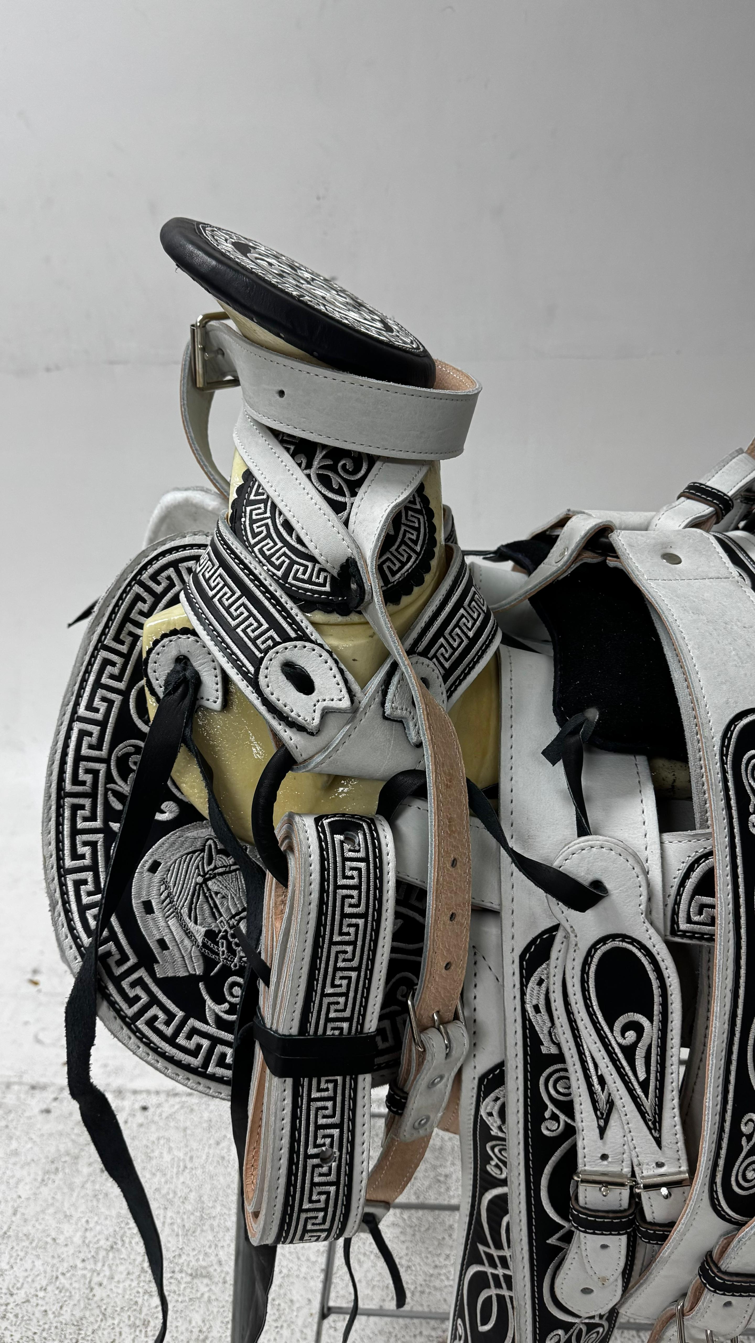 Charro Saddle – Black & White Embroidered Leather (15.5”) “La Versace”