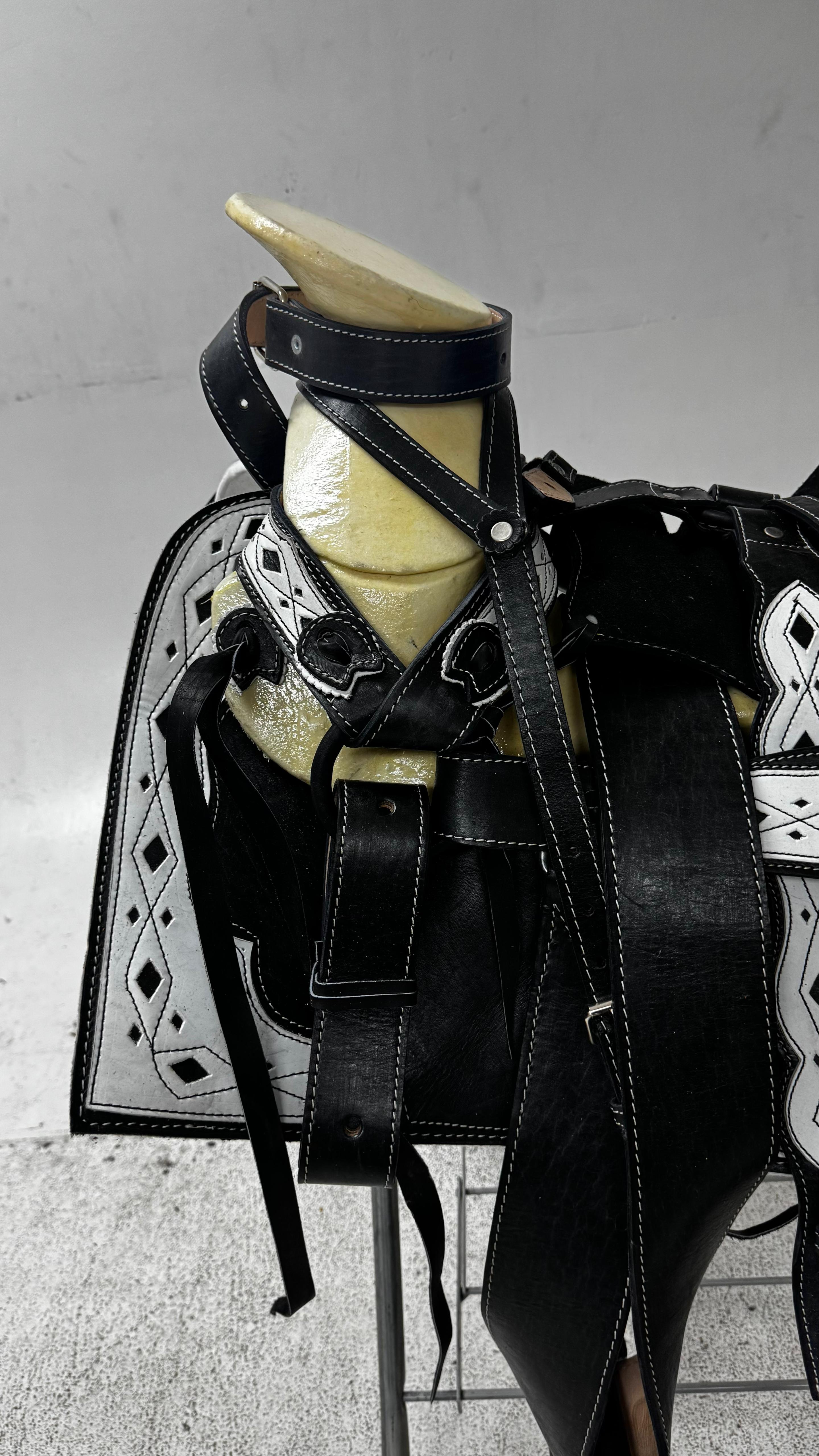 Charro Saddle – Black Leather with White Inlays (15.5”) “La Sombra”