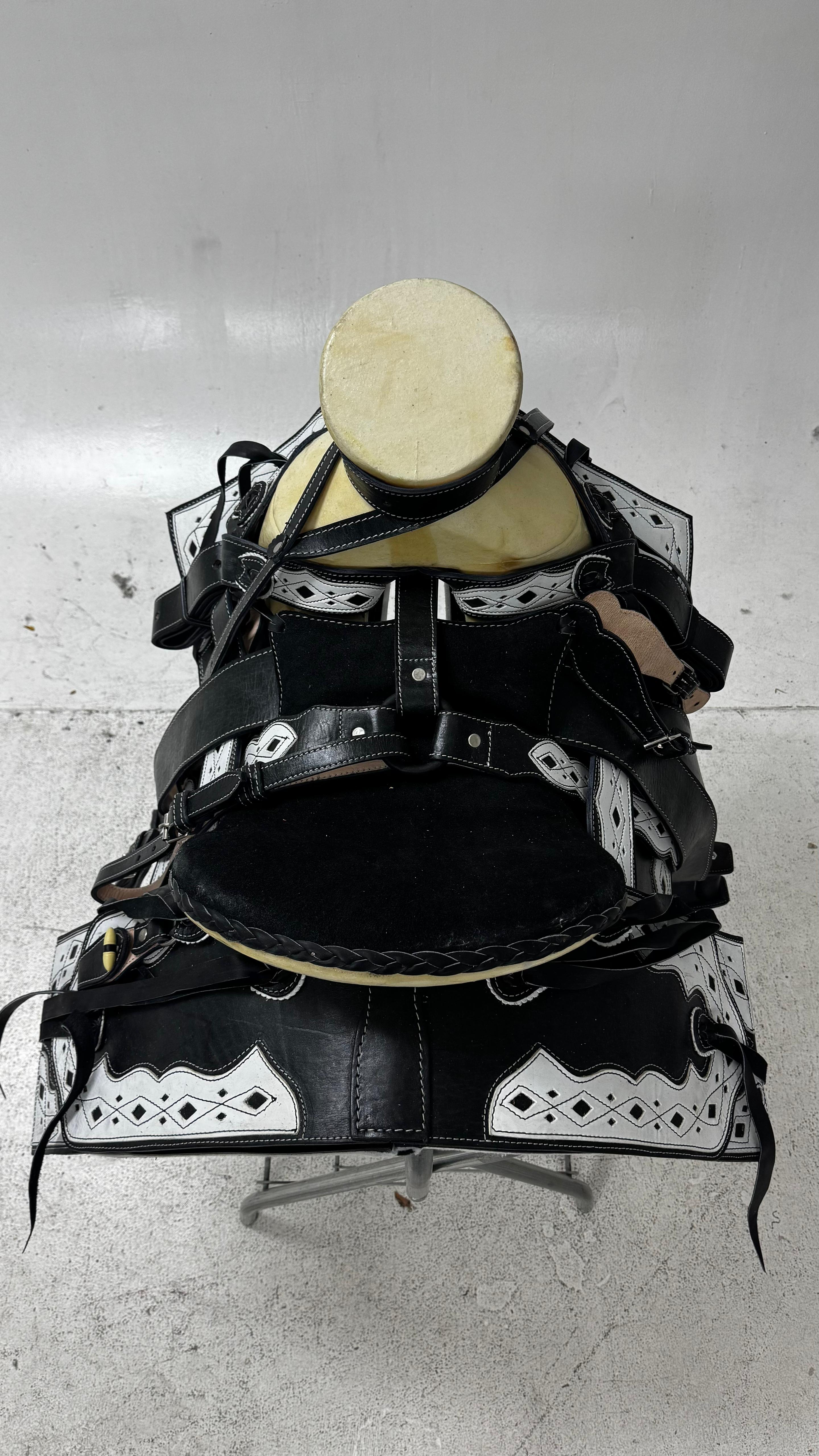 Charro Saddle – Black Leather with White Inlays (15.5”) “La Sombra”