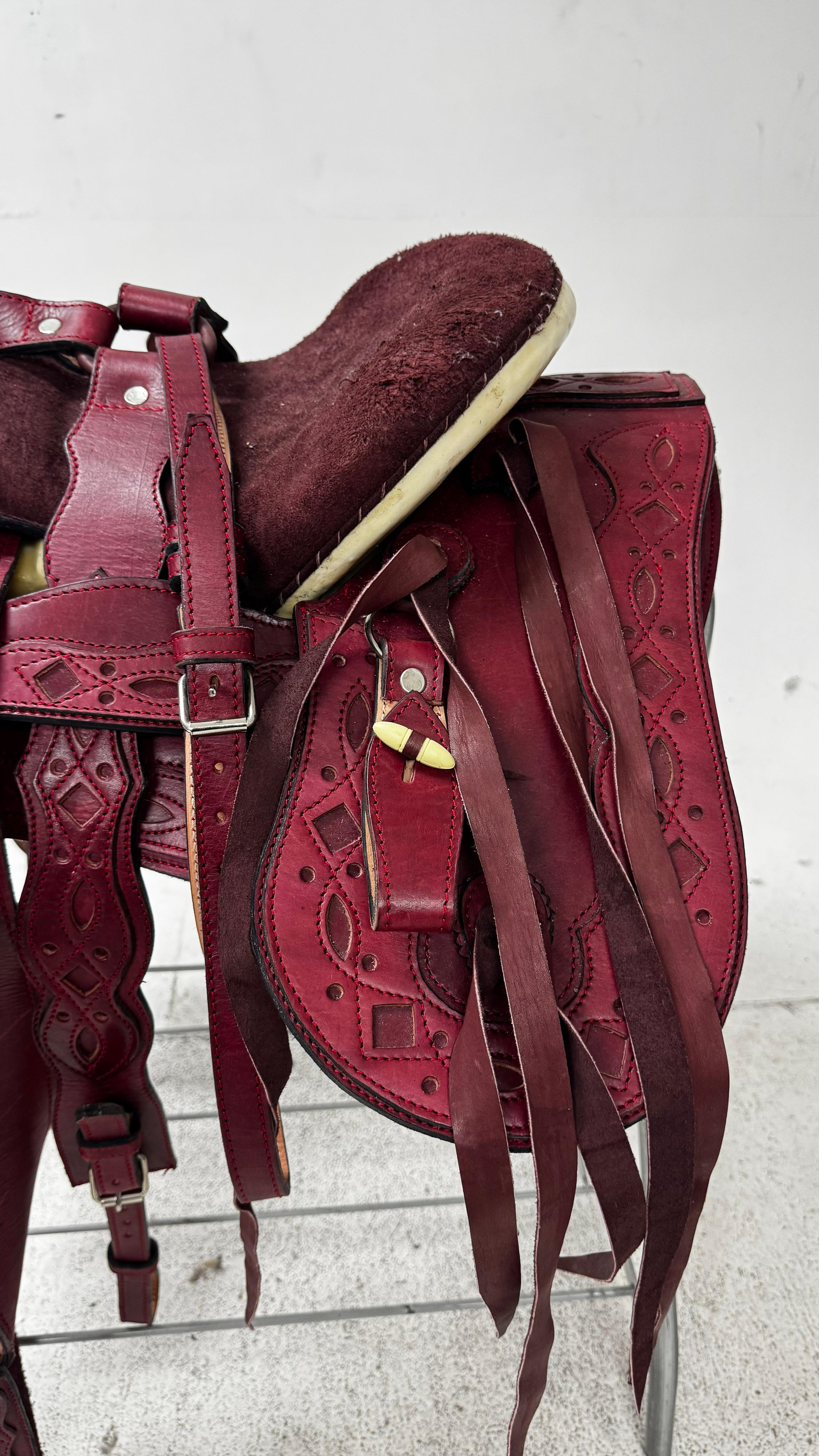 Charro Saddle – Deep Wine Leather with Hand-Tooled Design (15.5”) “El Noble”