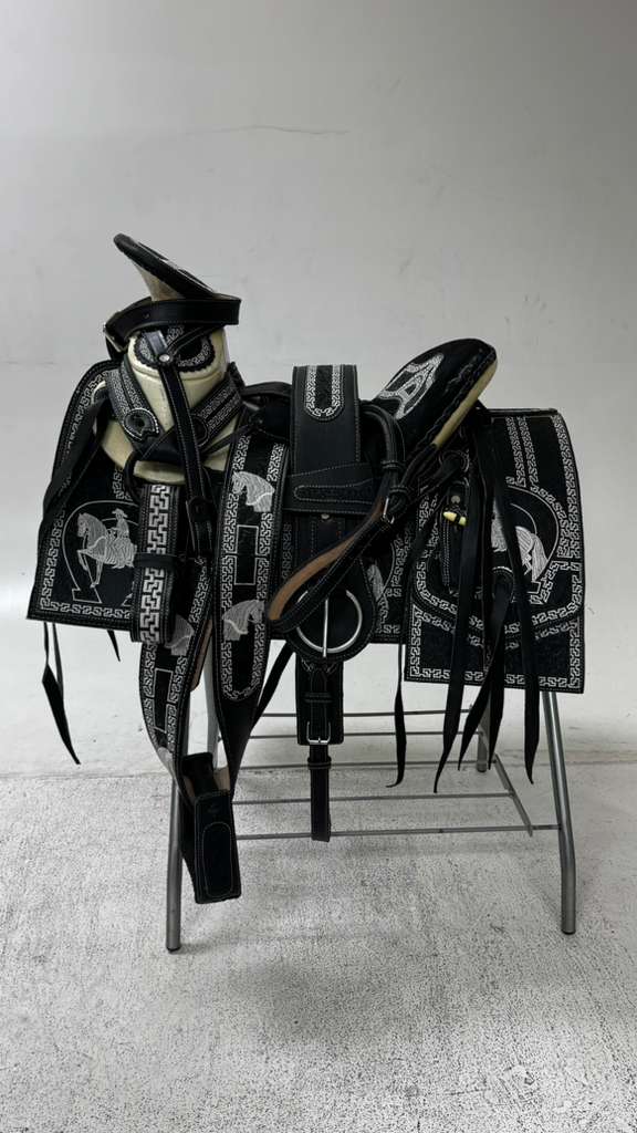 Charro Saddle – Black & White “El Jinete” Edition (15.5”)