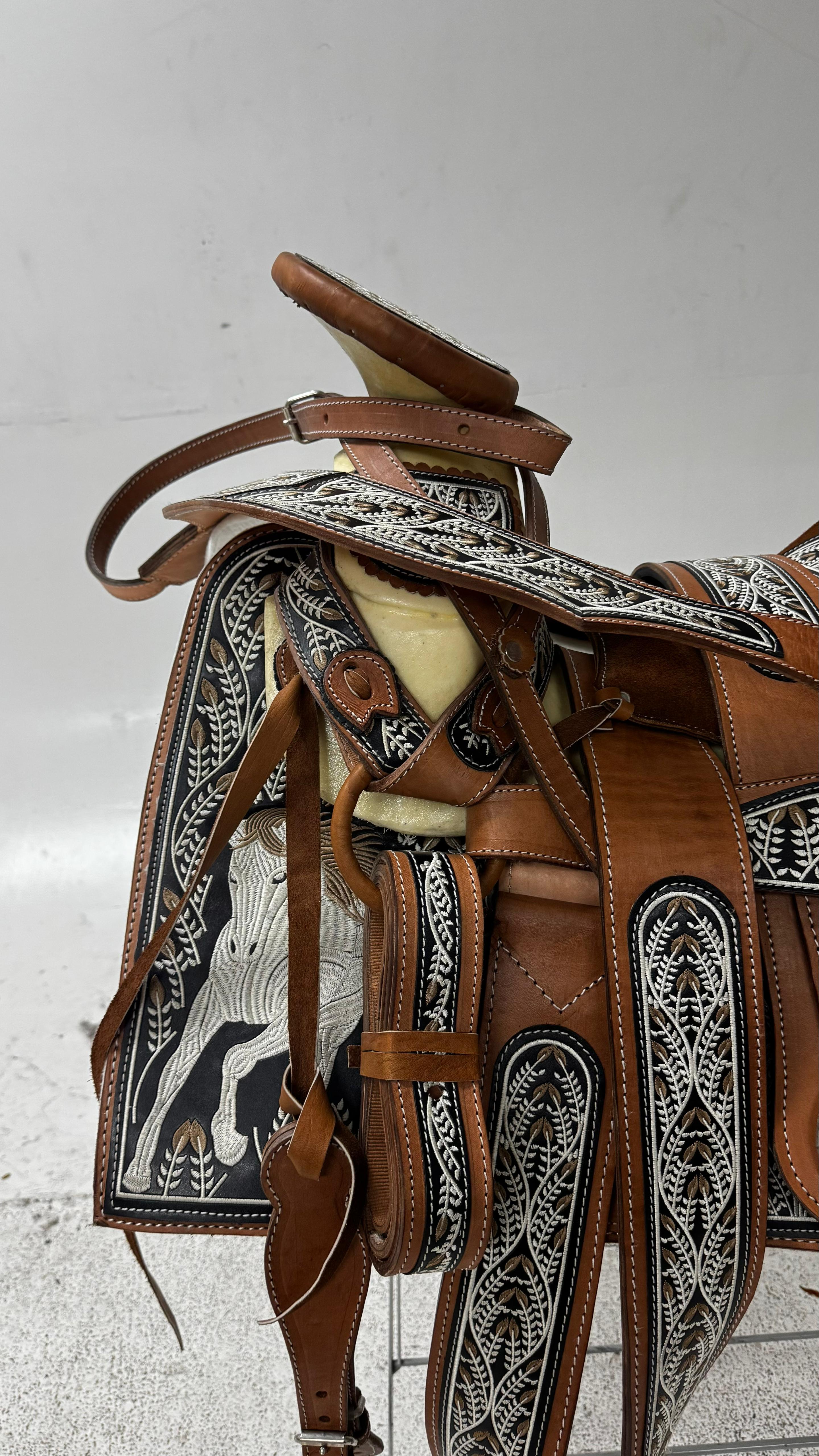 Charro Saddle – Tan Leather with Black & Silver Embroidery (15.5”) “El Cazador”