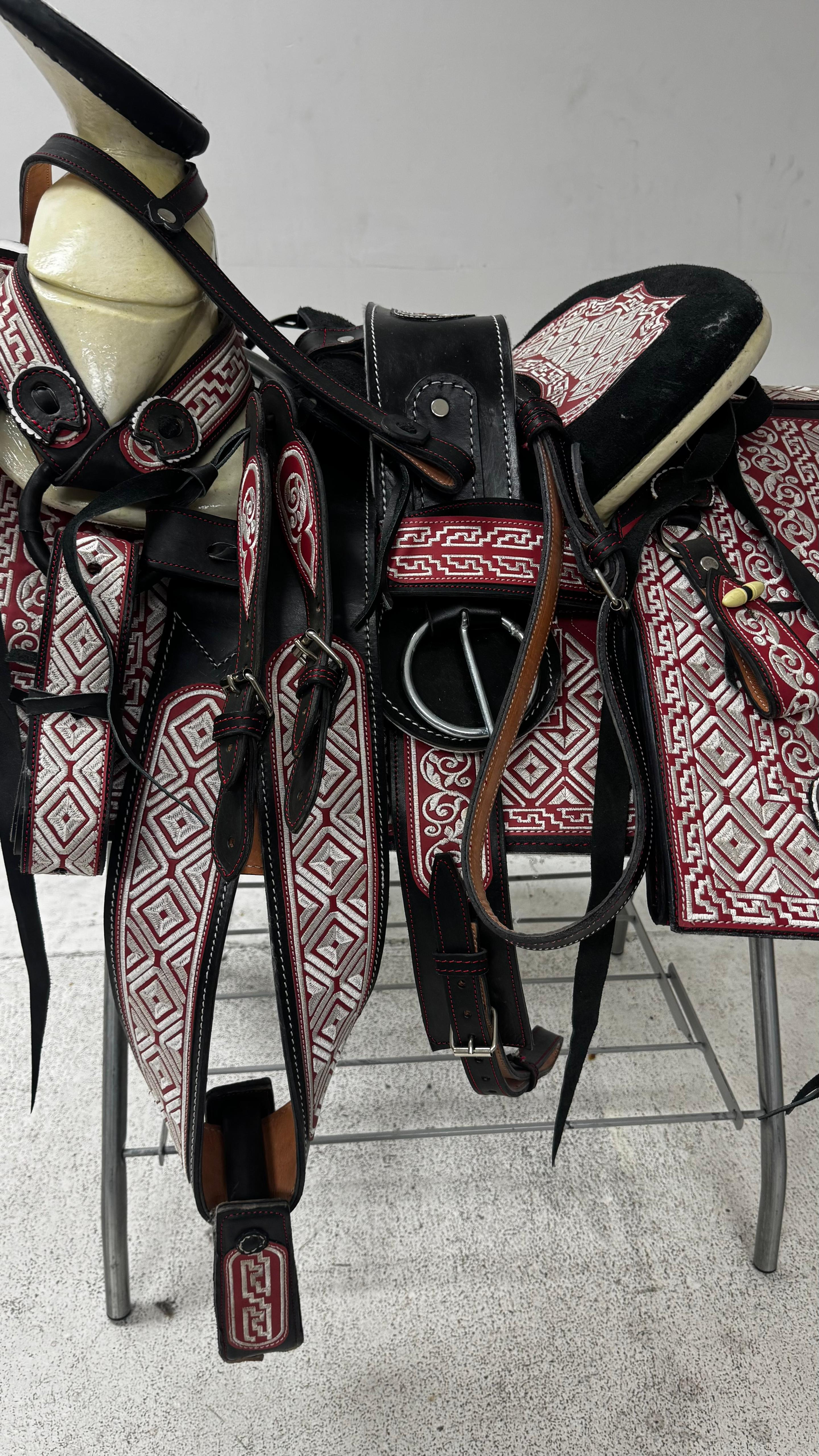 Charro Saddle – Black Leather with Red & White Embroidery (15.5”) “El Diamante”