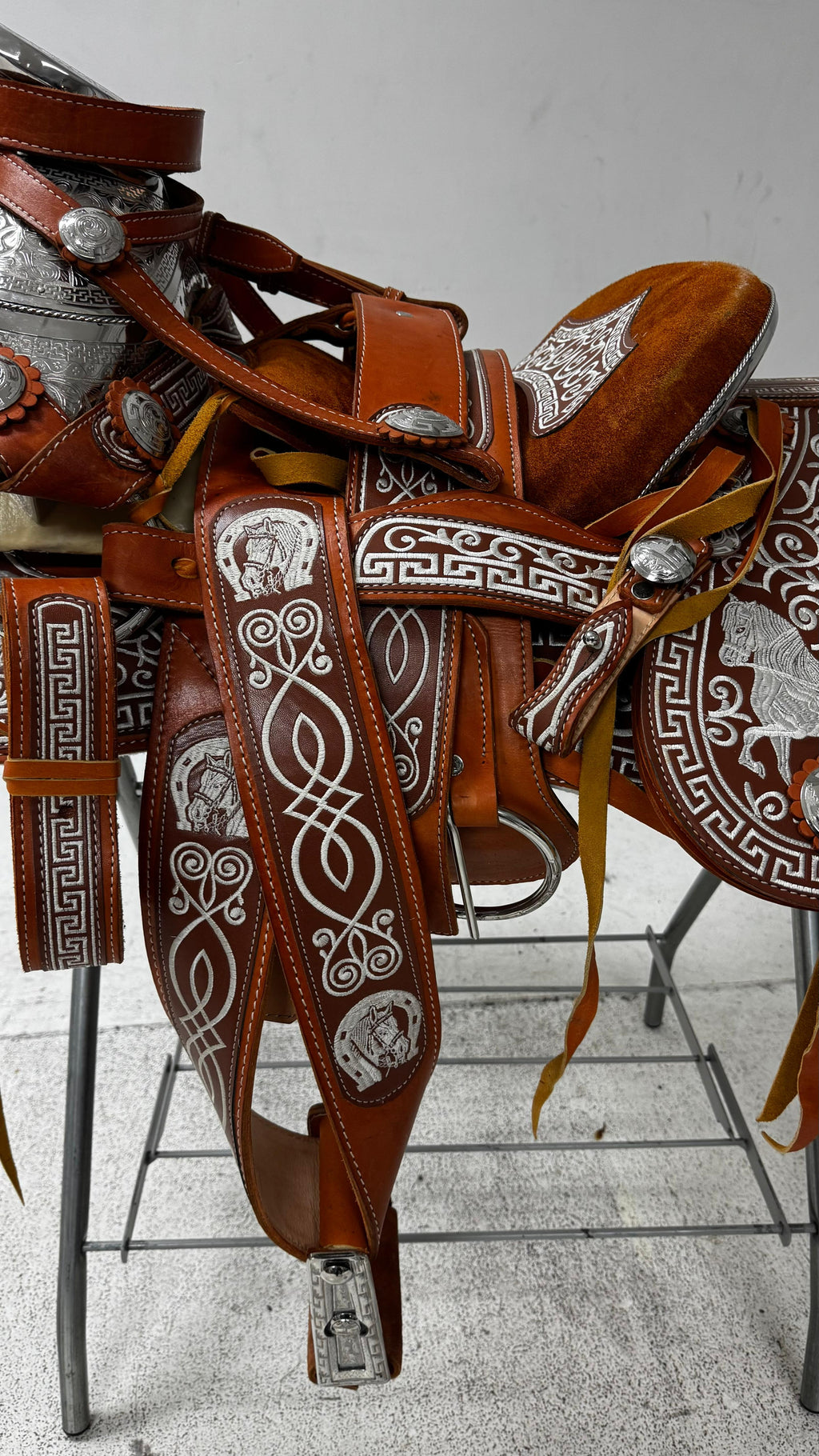 Charro Saddle – Tan Leather with Silver Engraved Plates (15.5”) “El Emperador”