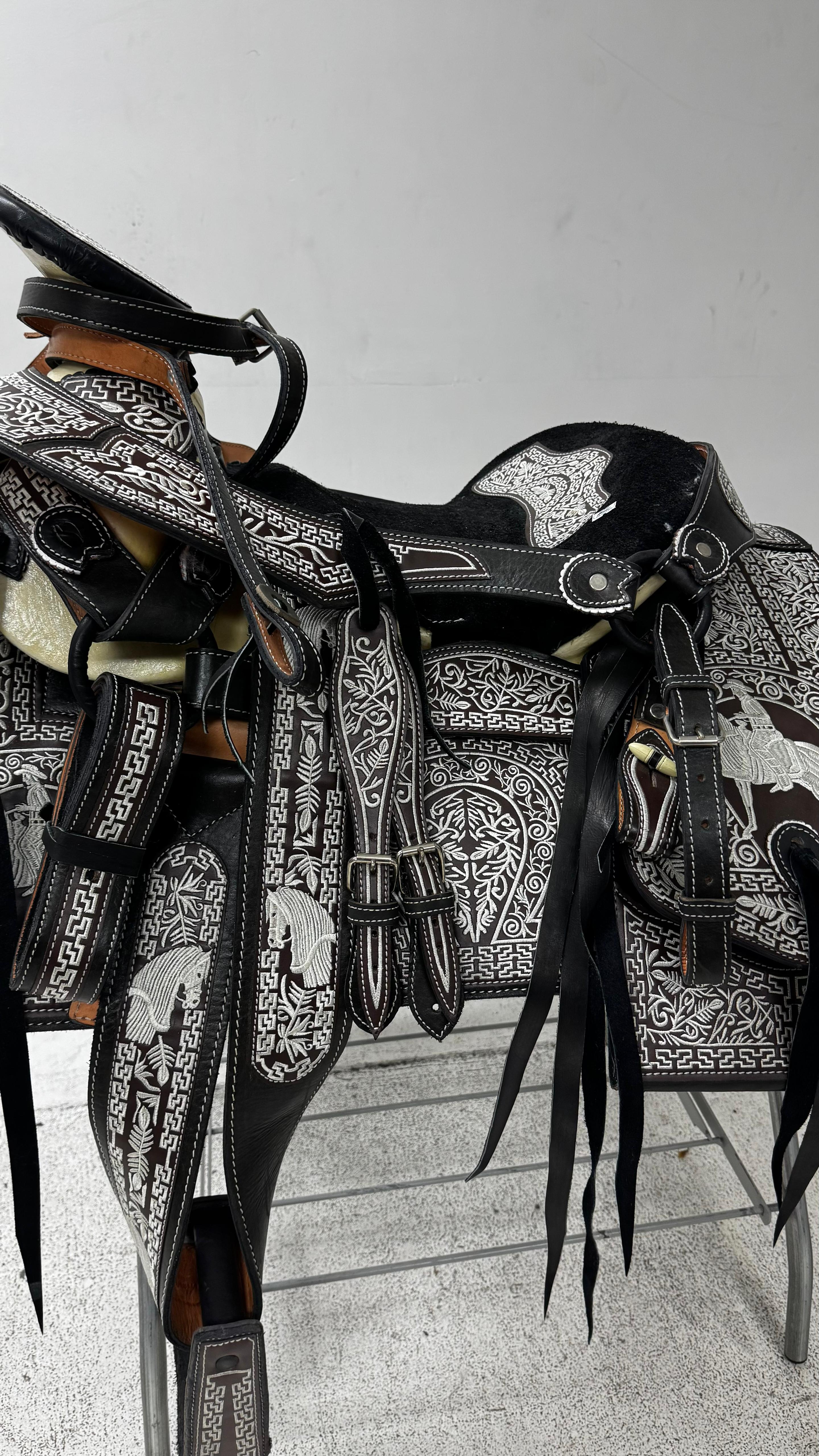 Charro Saddle – Black & Silver Embroidered Leather (15.5”) “El Eclipse”