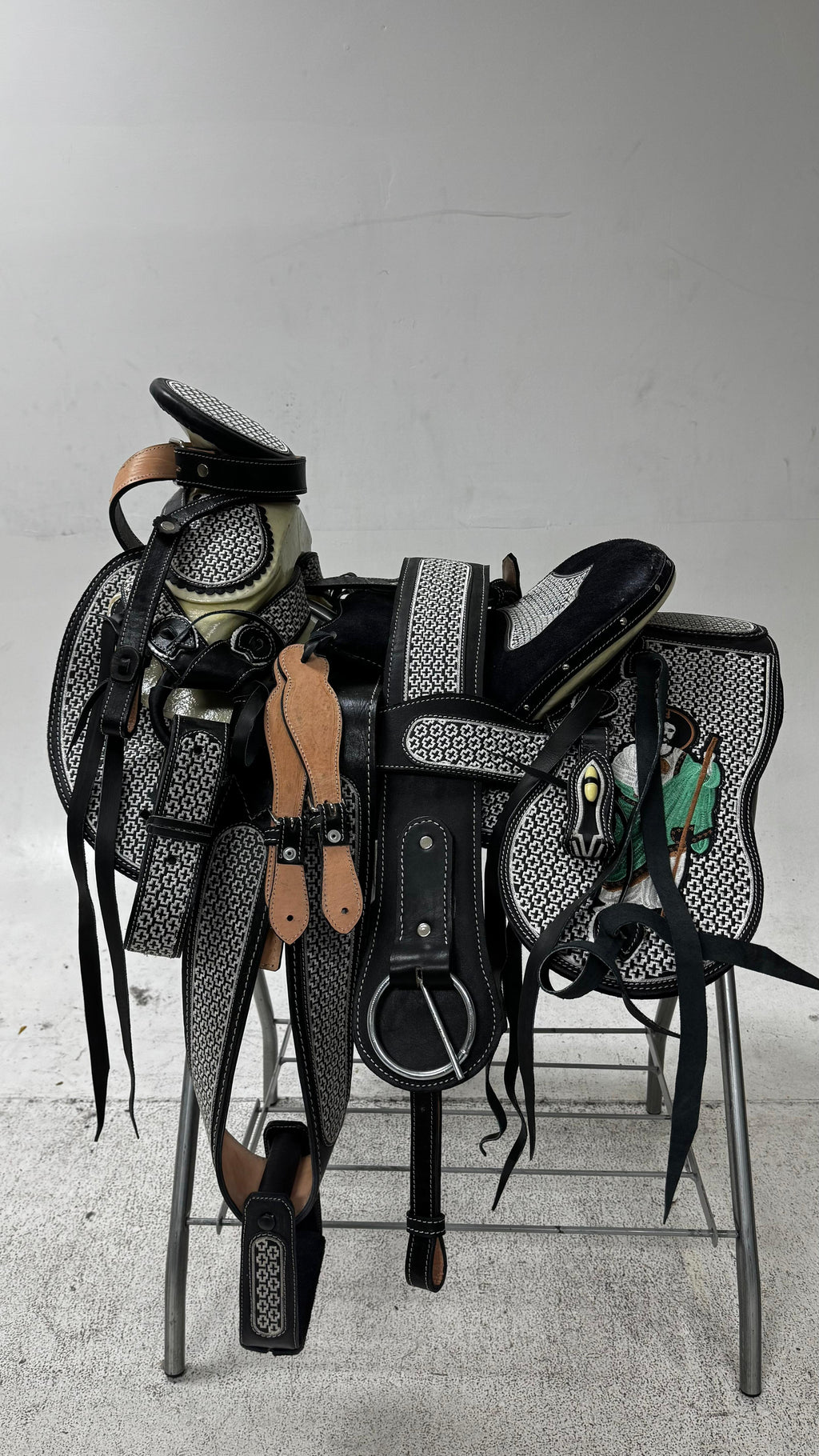 Charro Saddle – Black Suede with Silver Bordado & San Judas Embroidery (15.5”) “El Protector”