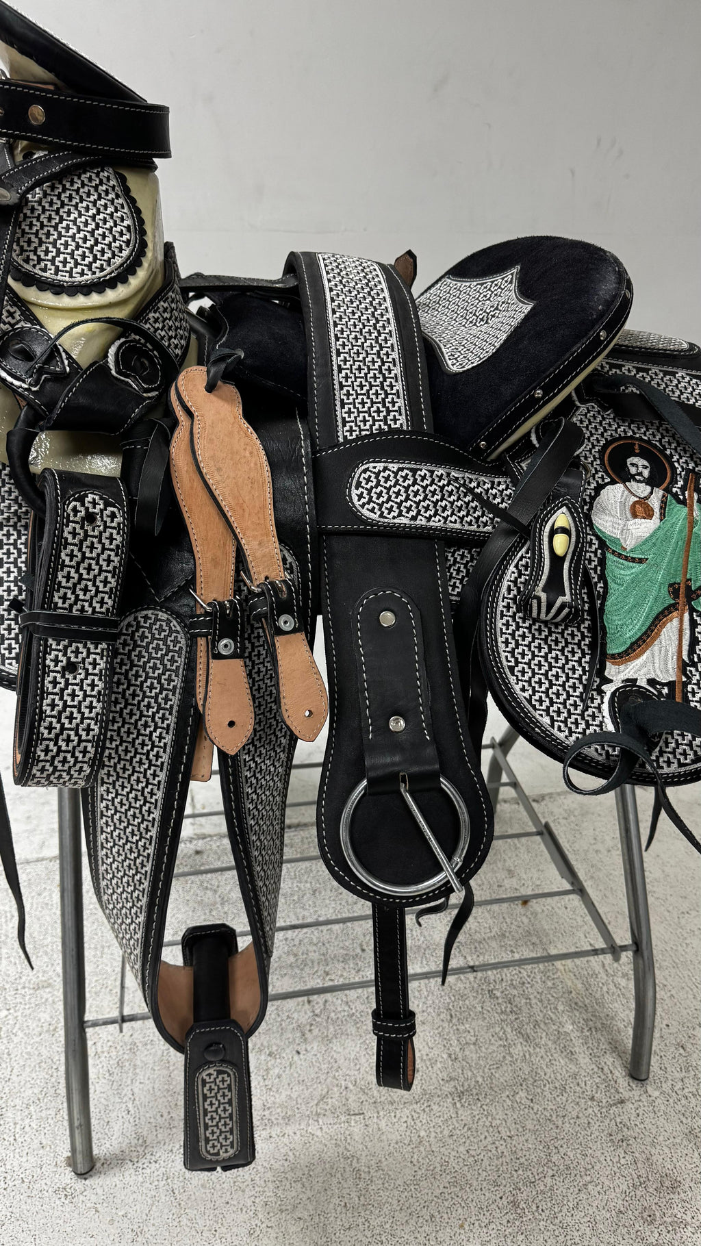 Charro Saddle – Black Suede with Silver Bordado & San Judas Embroidery (15.5”) “El Protector”