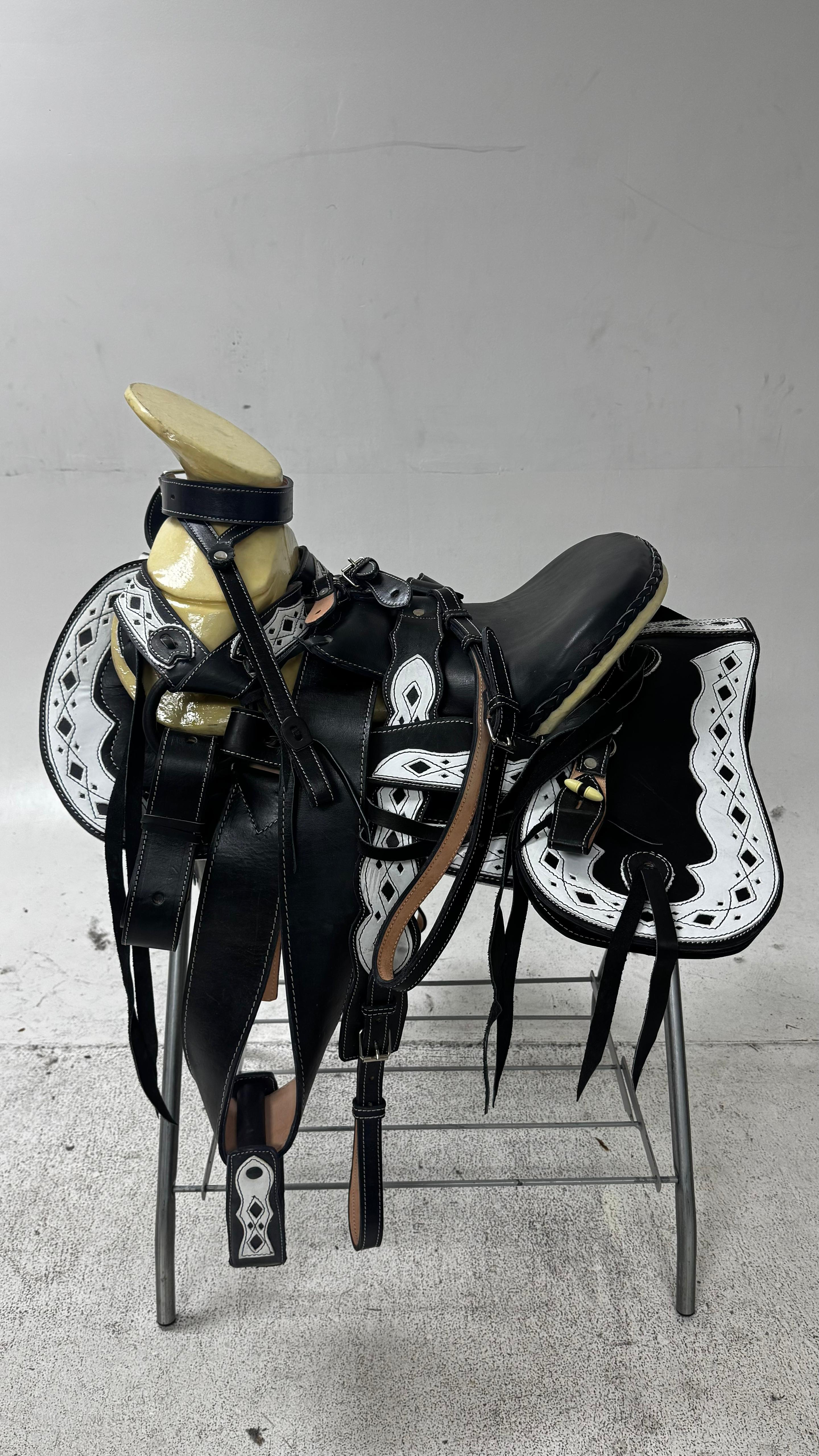 Charro Saddle – Black Leather with White Cutout Detailing (15.5”) “El Centinela”
