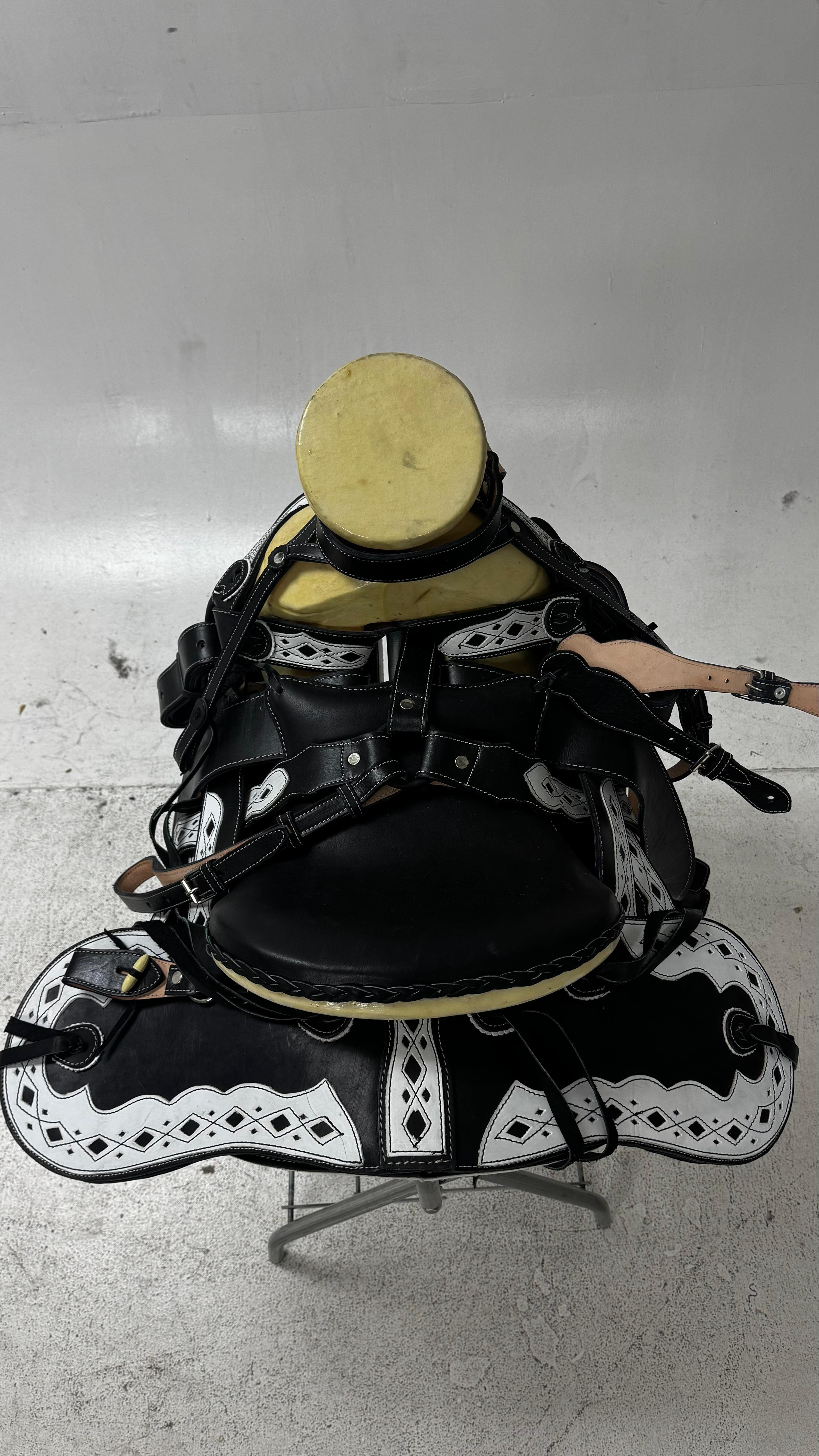 Charro Saddle – Black Leather with White Cutout Detailing (15.5”) “El Centinela”