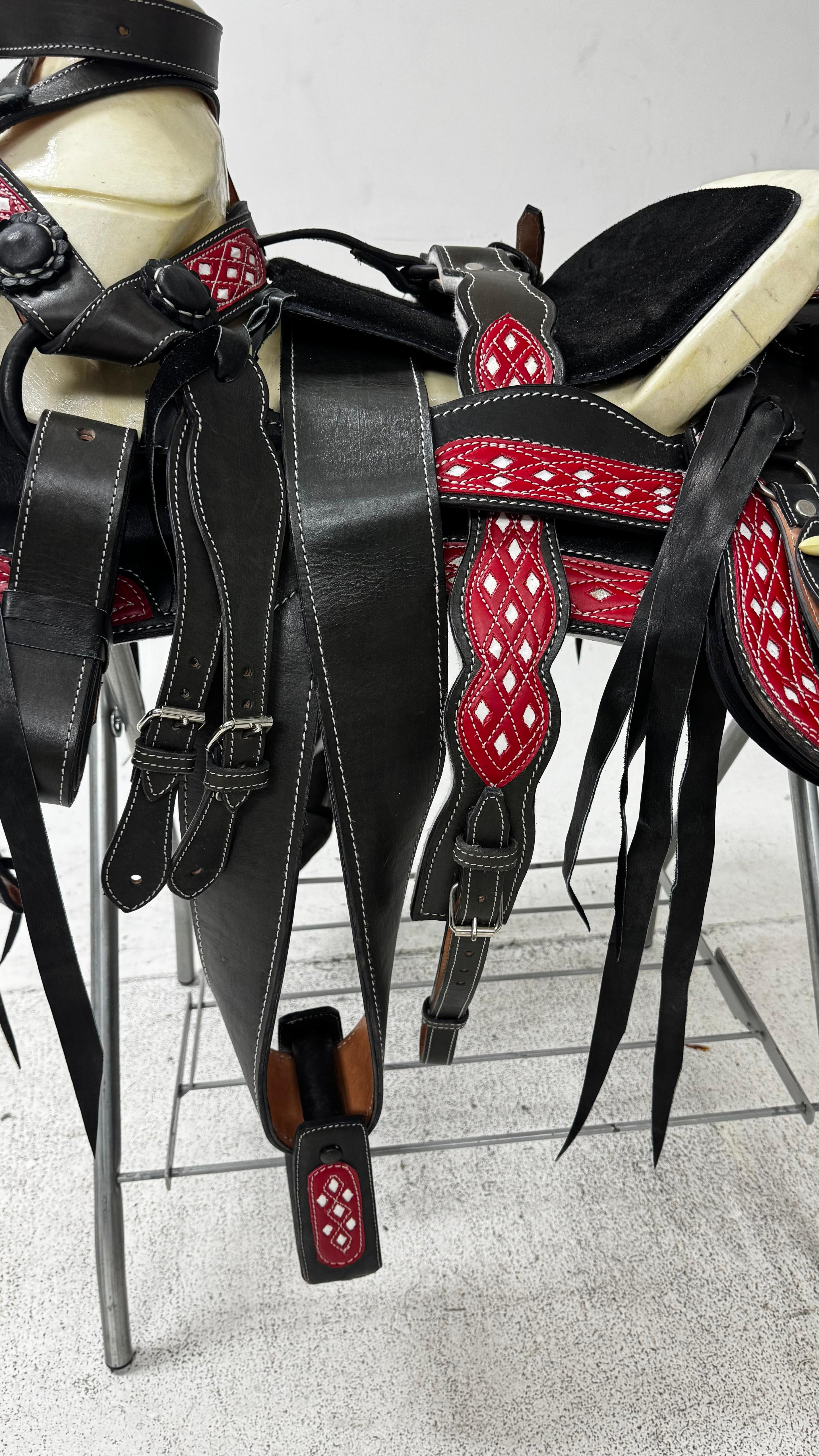 Charro Saddle – Black Leather with Red & White Detailing (15.5”) “El Guerrero Rojo”