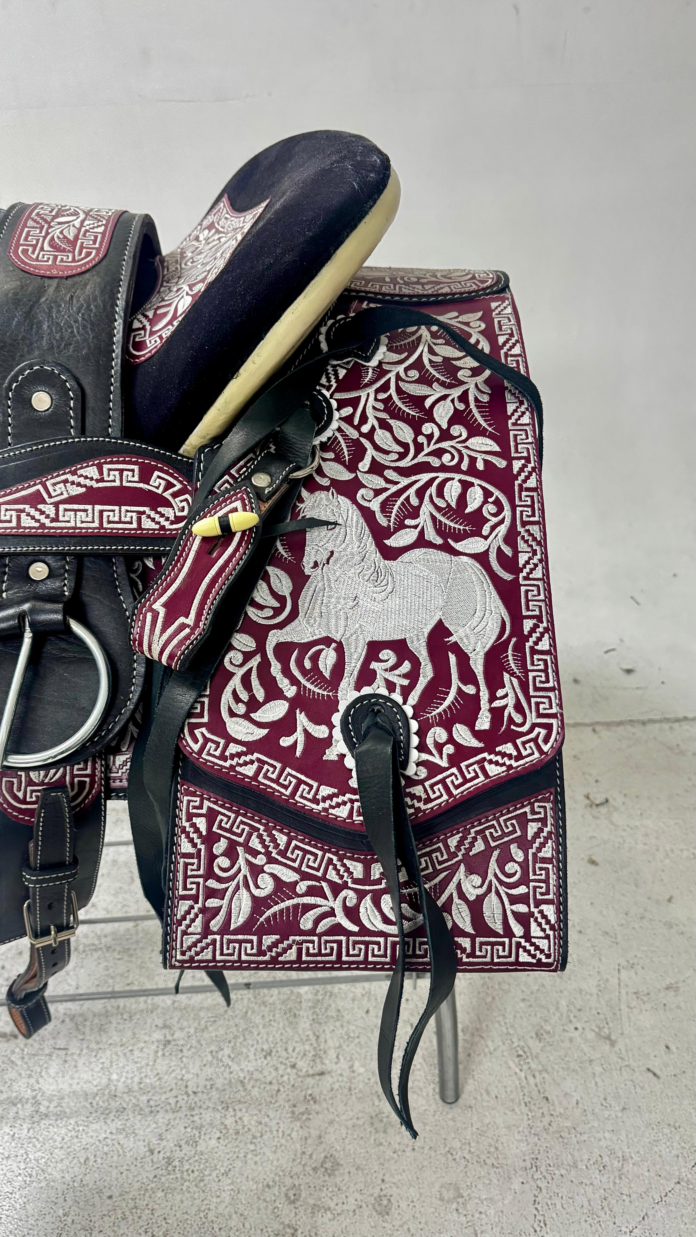 Charro Saddle - Black & Burgundy Floral 15.5"