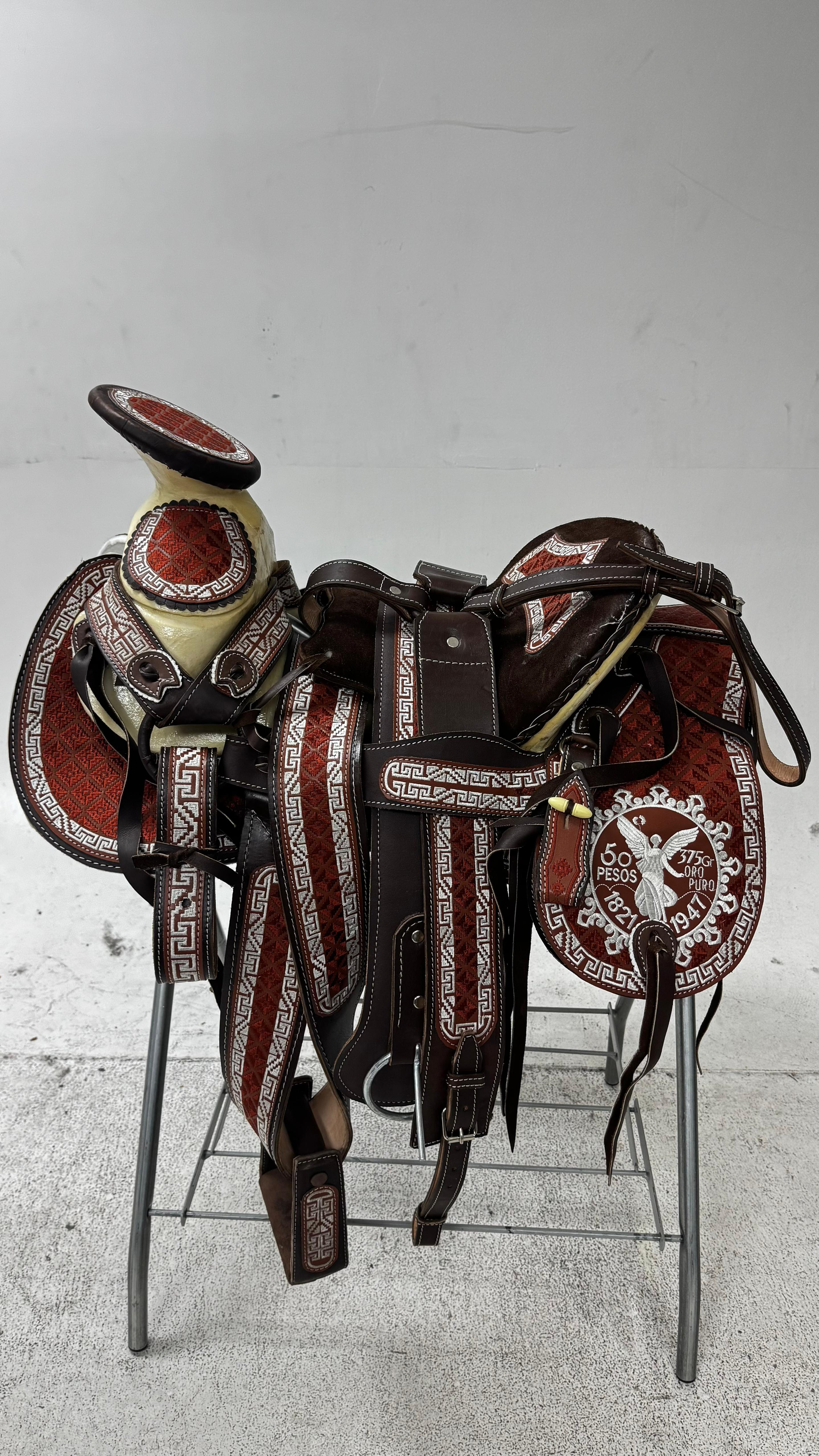 Charro Saddle – Brown & Red Embroidered “50 Pesos Edition” (15.5”)