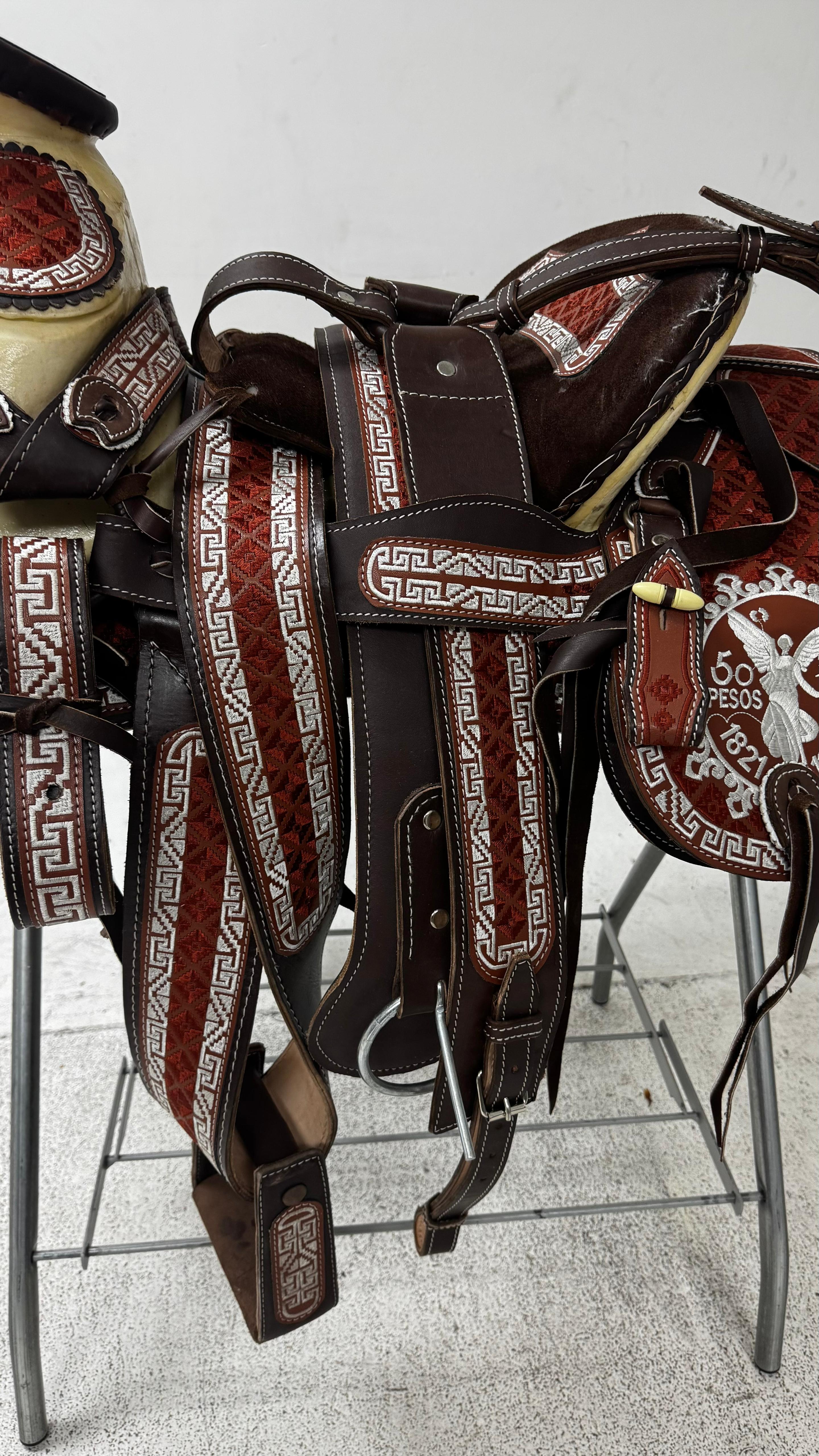 Charro Saddle – Brown & Red Embroidered “50 Pesos Edition” (15.5”)