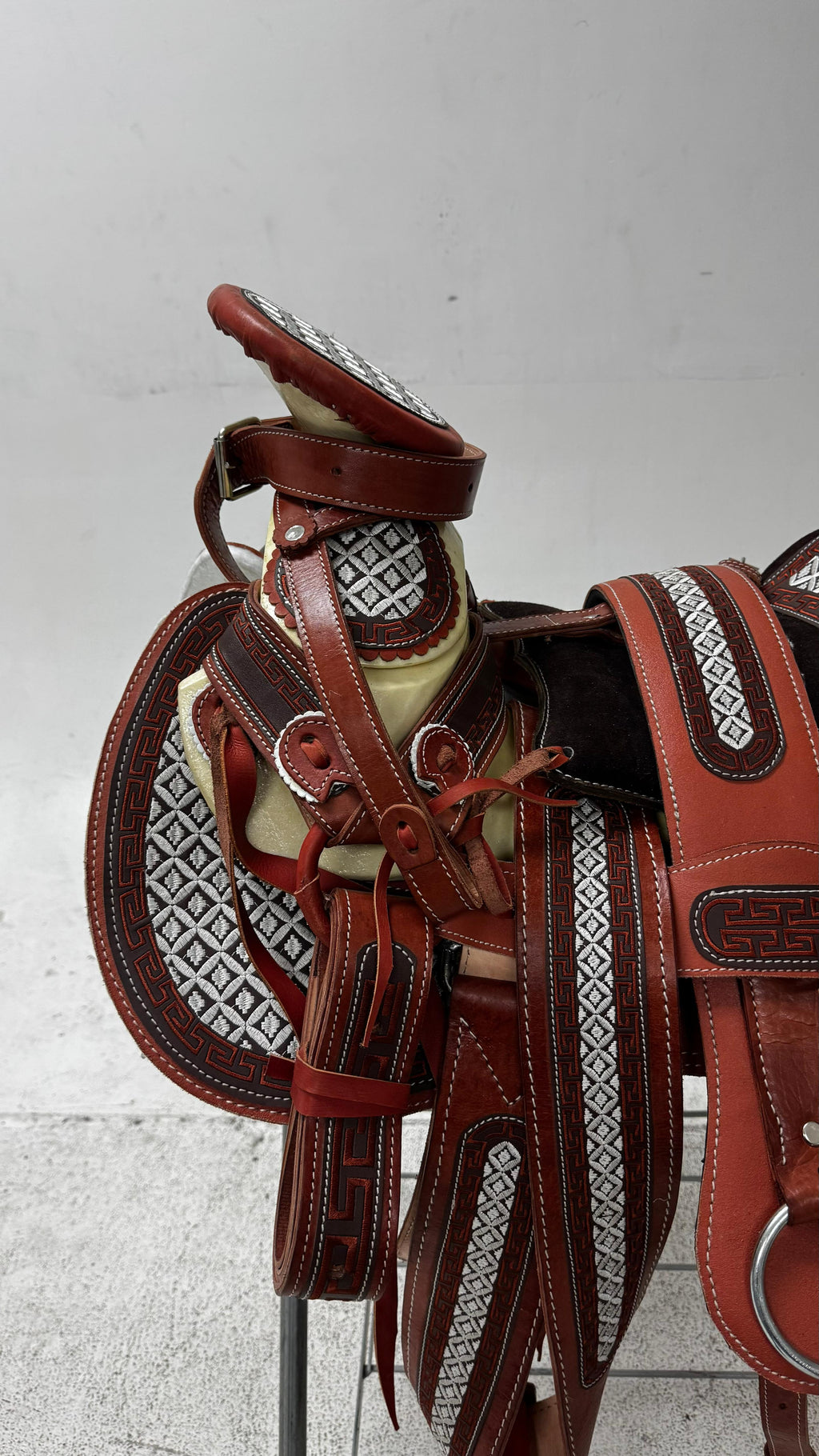 Charro Saddle – Chestnut Brown with Silver Embroidery (15.5”) “El Cazador”