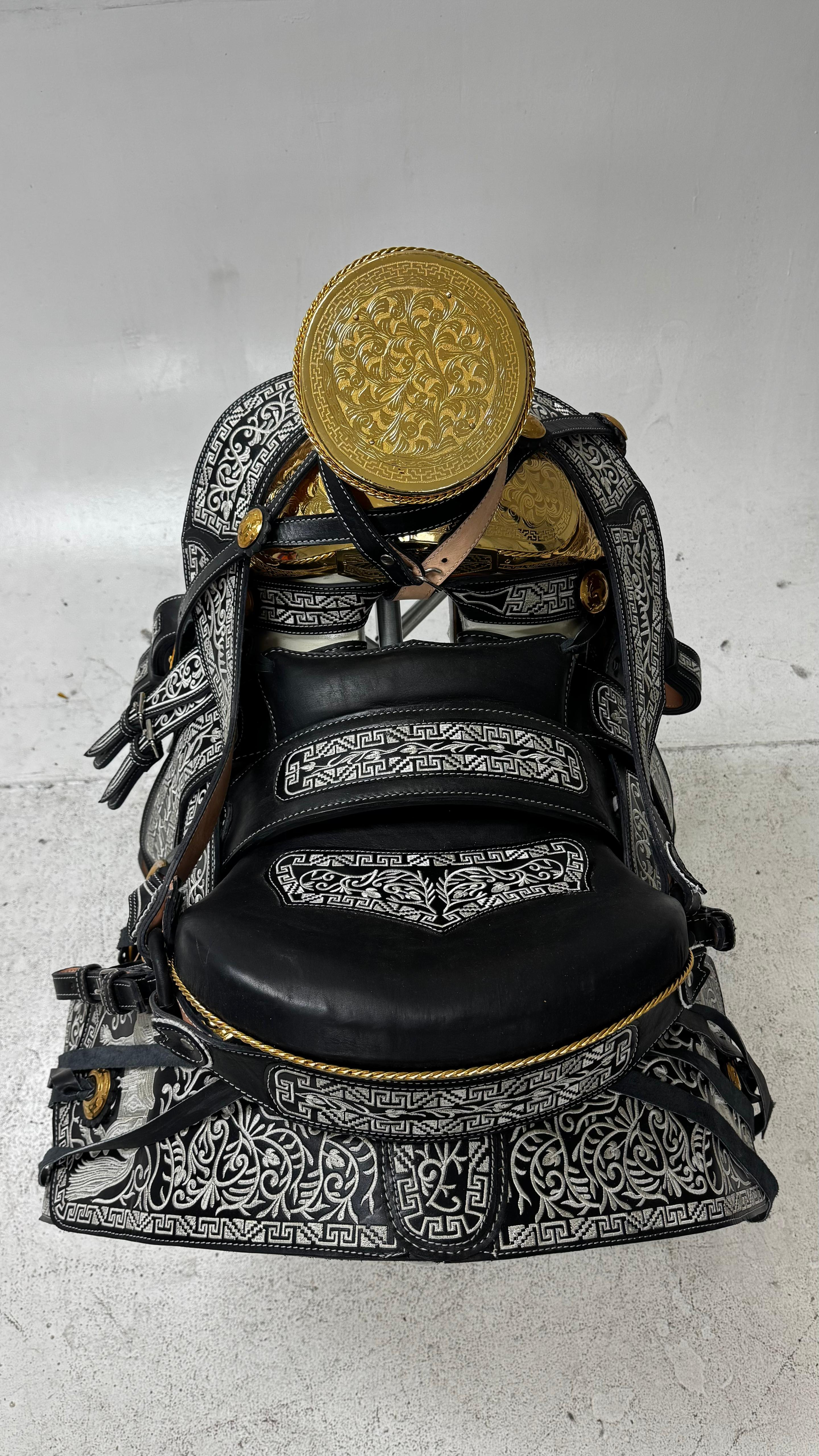 Charro Saddle – Black & Silver with Gold Accents “El Emperador” Edition (15.5”)