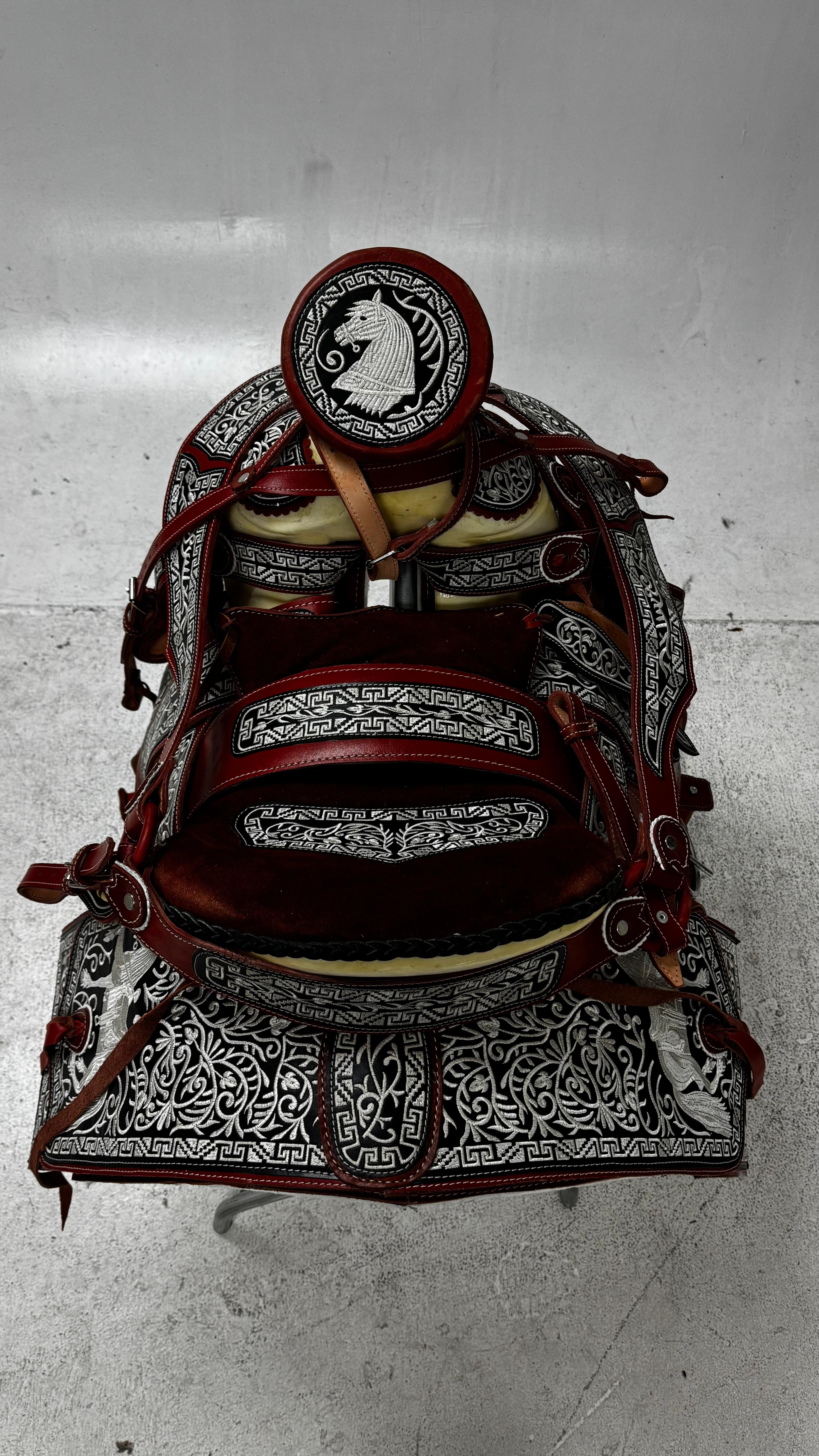 Charro Saddle – Red & Black Bordada “Caballo Rojo” (15.5”)