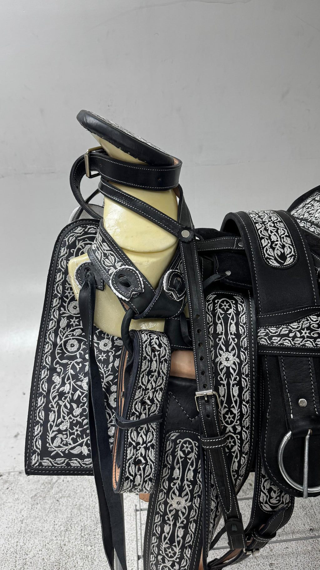 Charro Saddle – Black Leather with Silver Embroidery & San Judas Design (15.5”) “El Diamante de Fe”