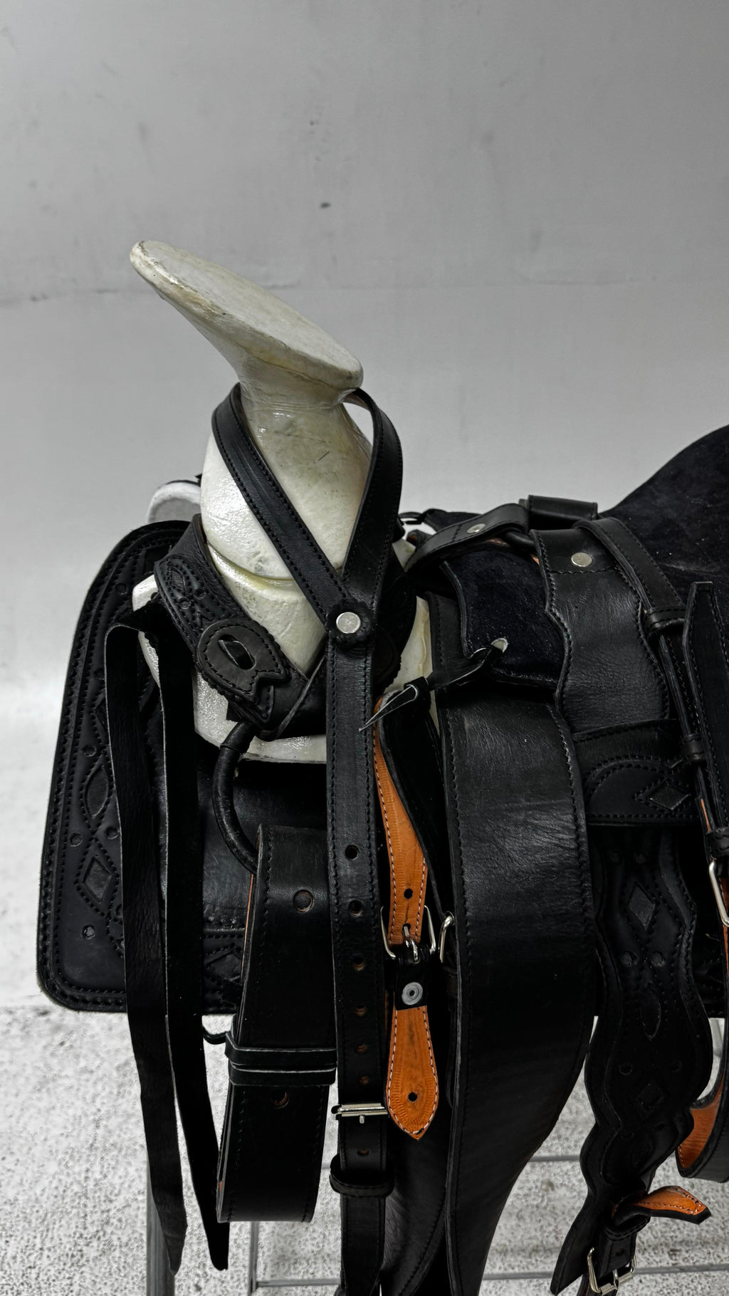 Charro Pony Saddle – Black Leather (12.5”) “El Potrillo Negro”