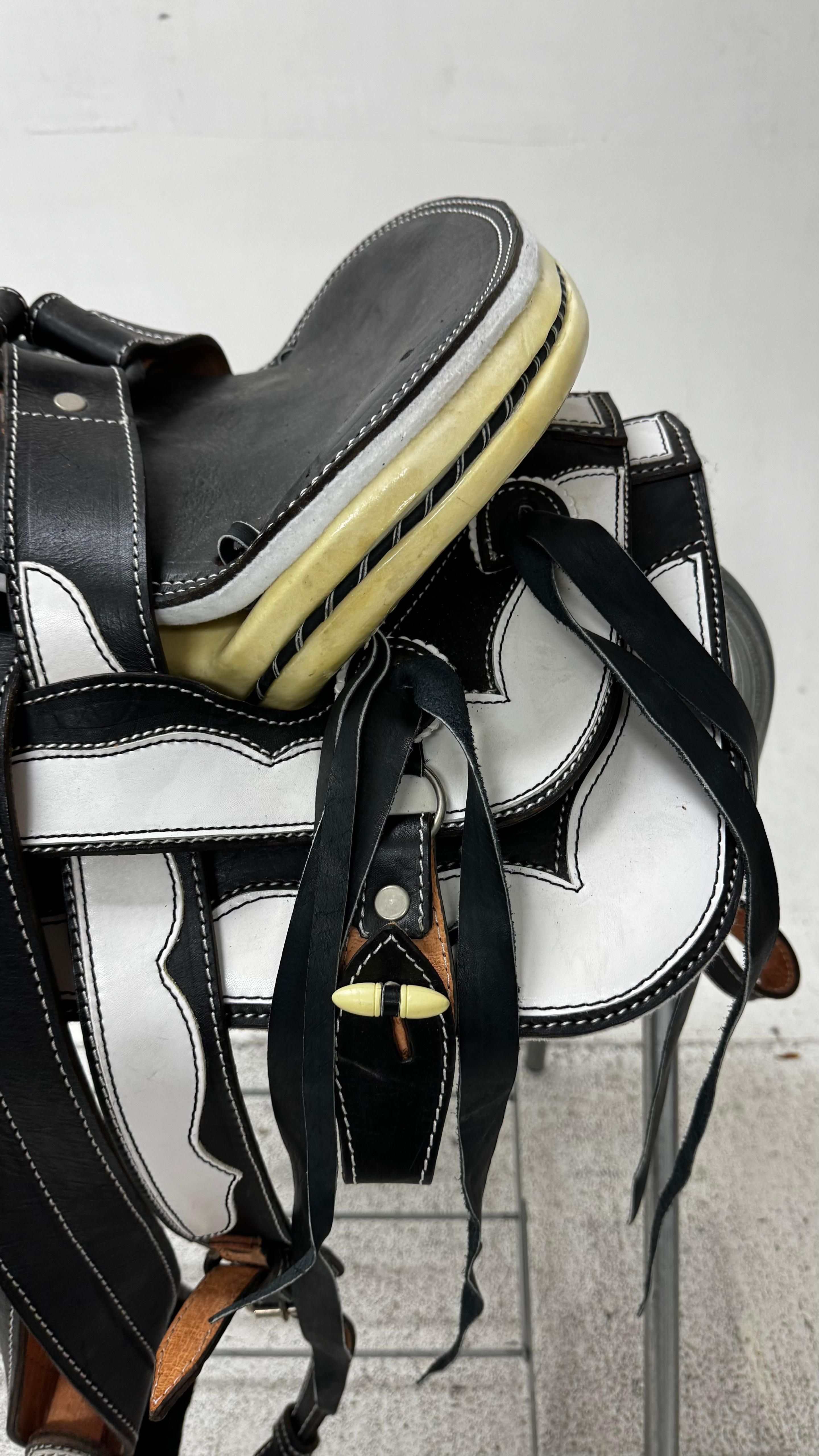 Charro Pony Saddle – Black & White Leather (12.5”) “El Potrillo Blanco”