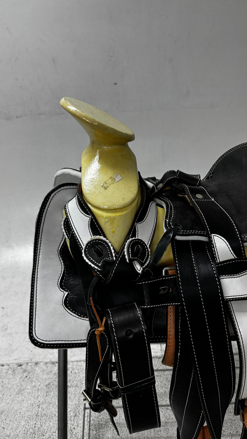 Charro Pony Saddle – Black & White Leather (12.5”) “El Potrillo Blanco”