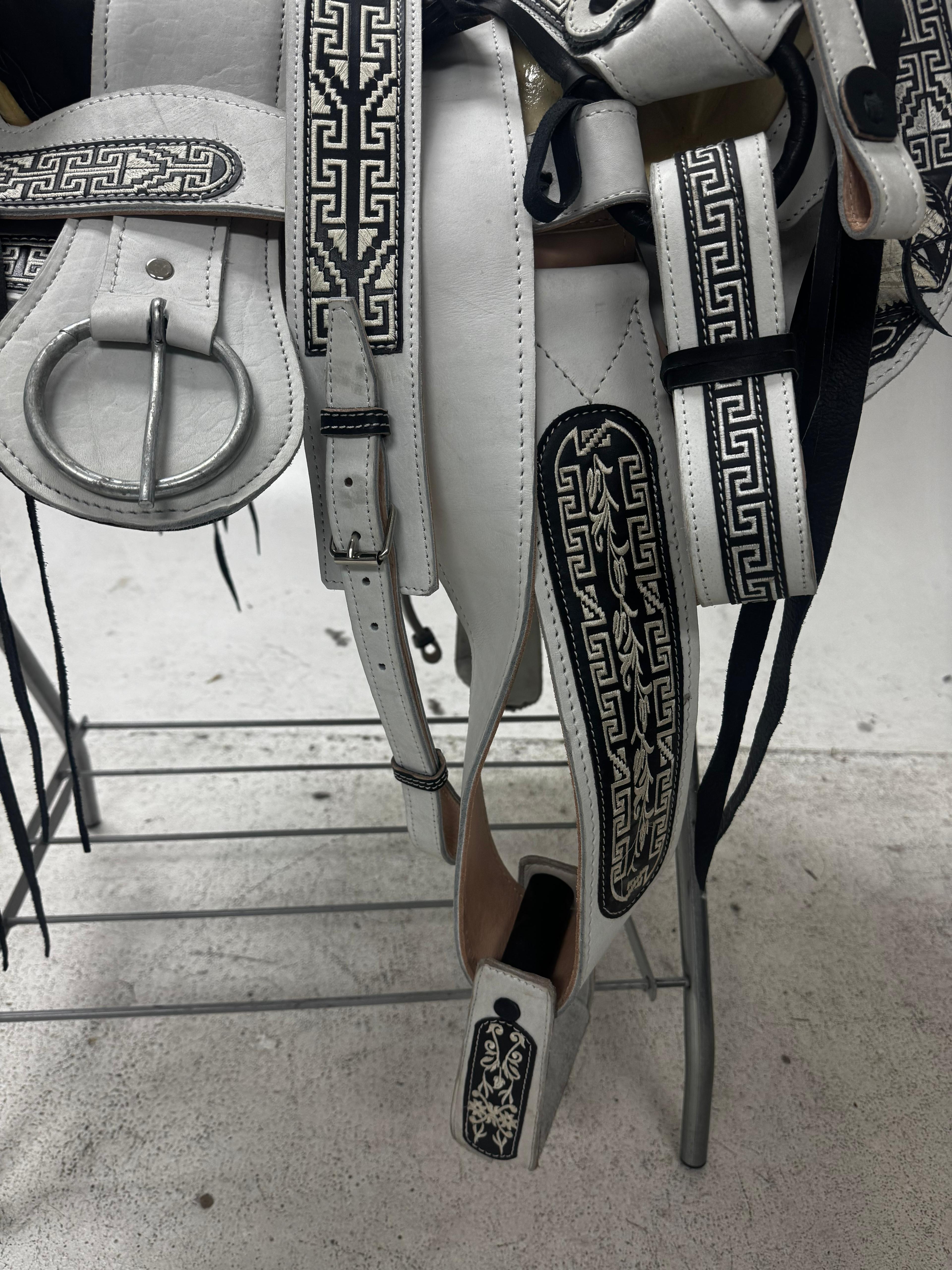 Charro Saddle – White Leather with Black Embroidery (15.5”) “El Caballero”