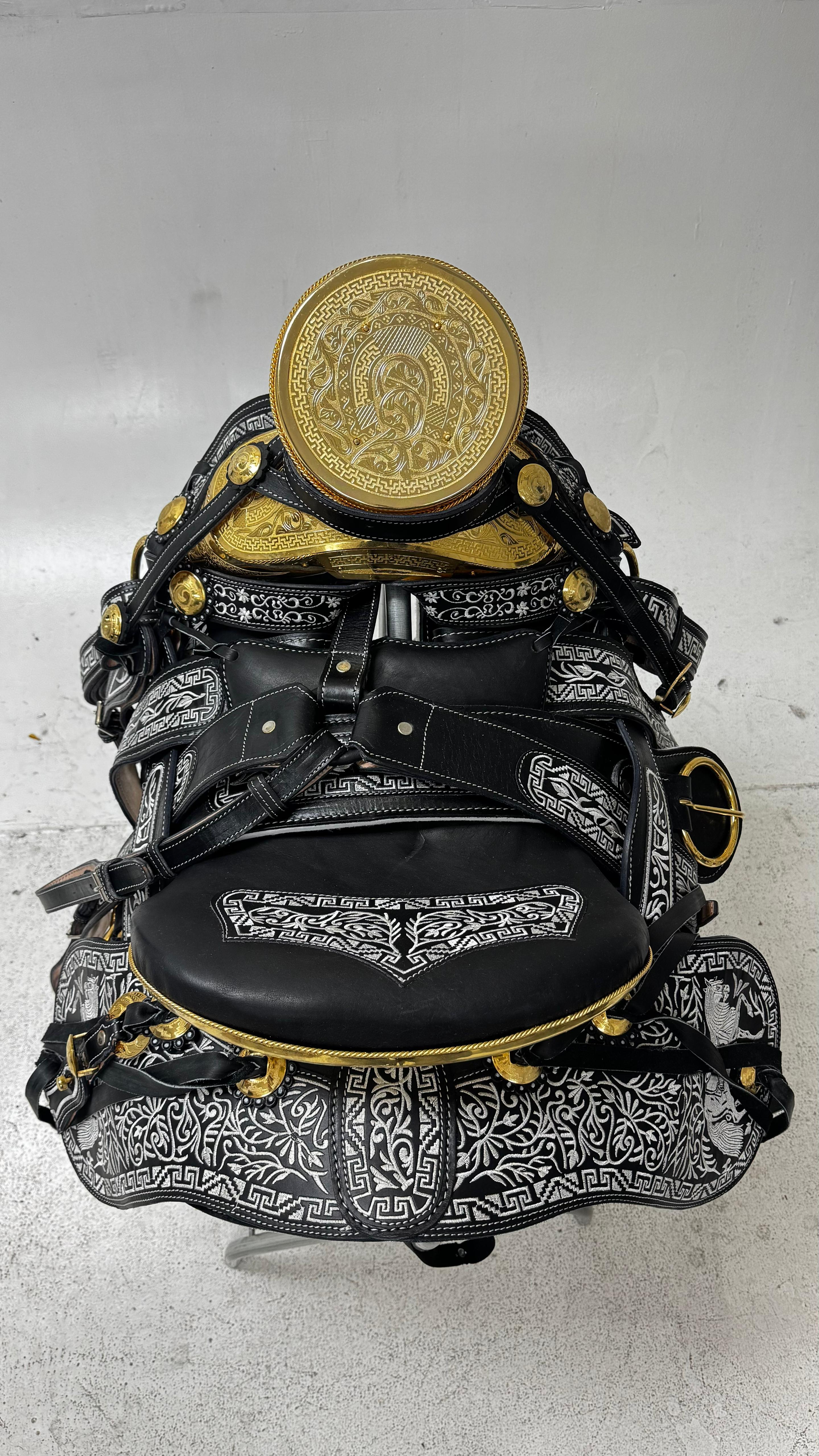 Charro Saddle – Black with Silver & Gold “El Centenario” Edition (15.5”)