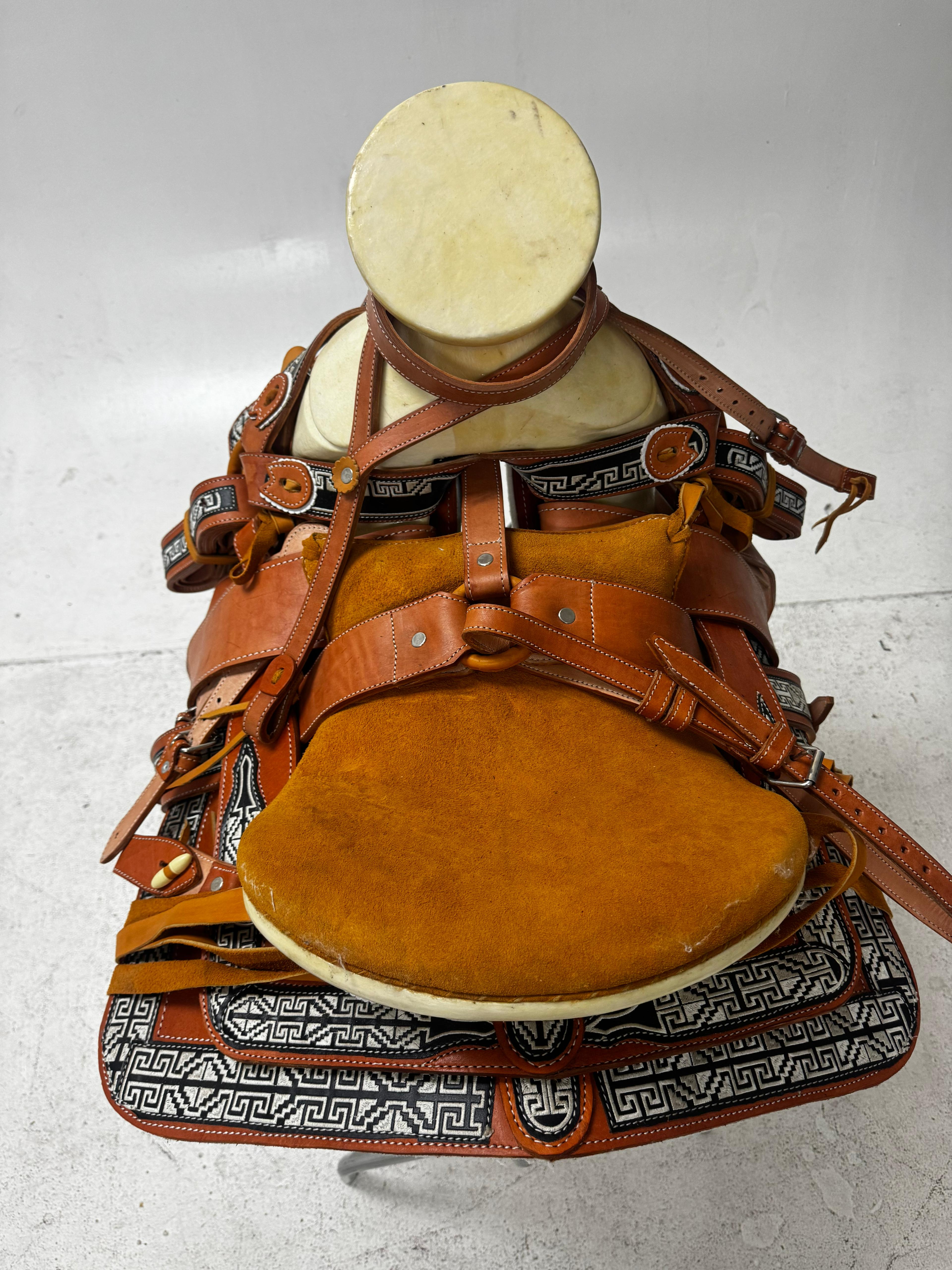 Charro Saddle – Tan Leather with Mustard Suede Seat (15.5”) “El Dorado”