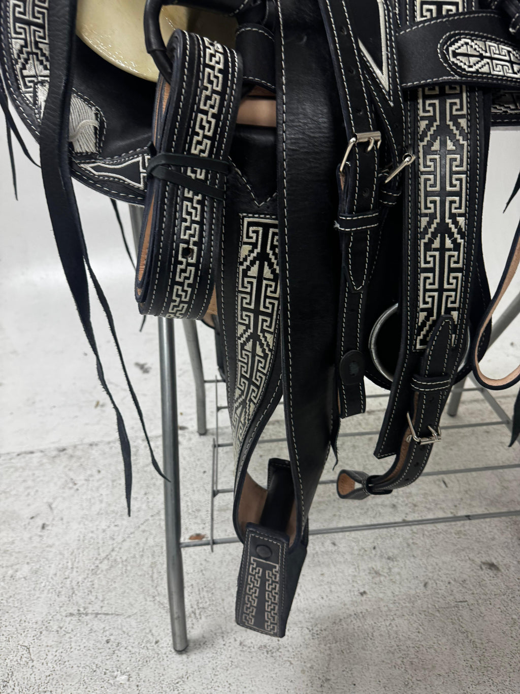 Charro Saddle – Black Leather with White Embroidery (15.5”) “El Guerrero”