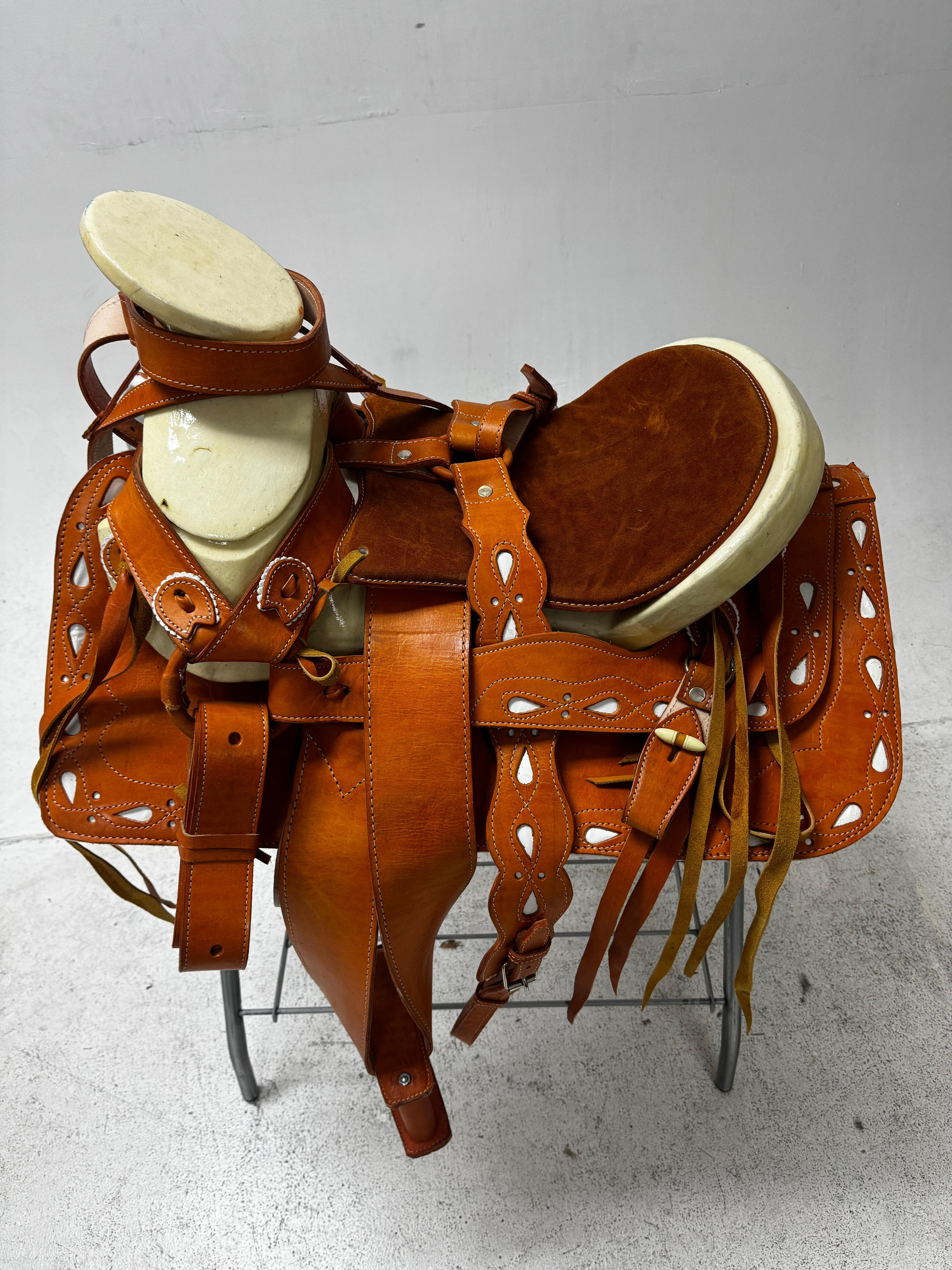 Charro Saddle – Tan Leather with Brown Suede Seat (15.5”) “El Solado”