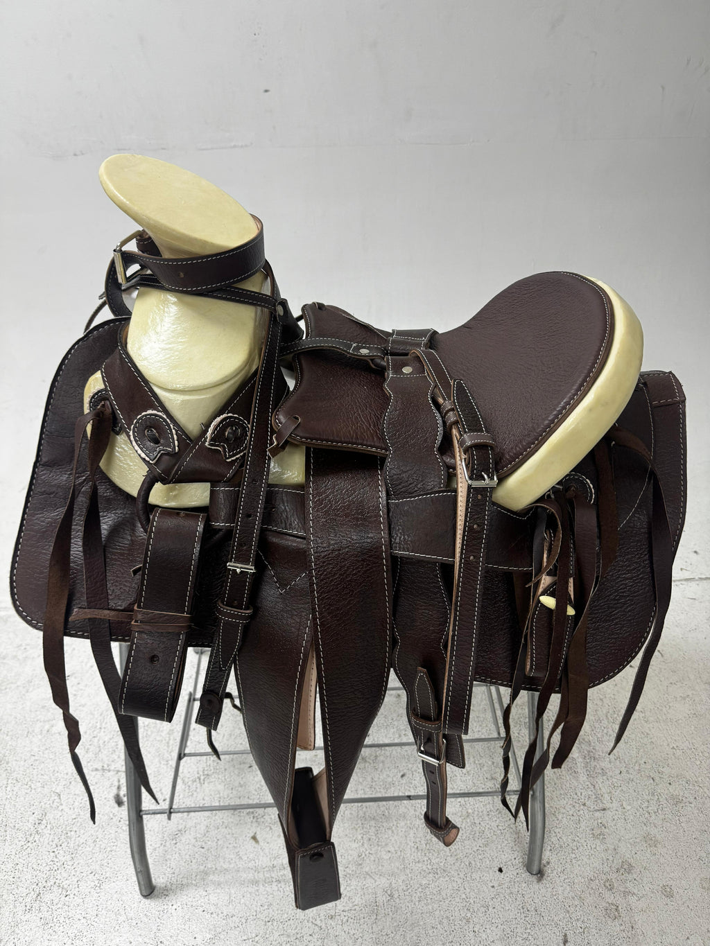Charro Saddle – Dark Chocolate Full Leather (15.5”) “El Bravo”