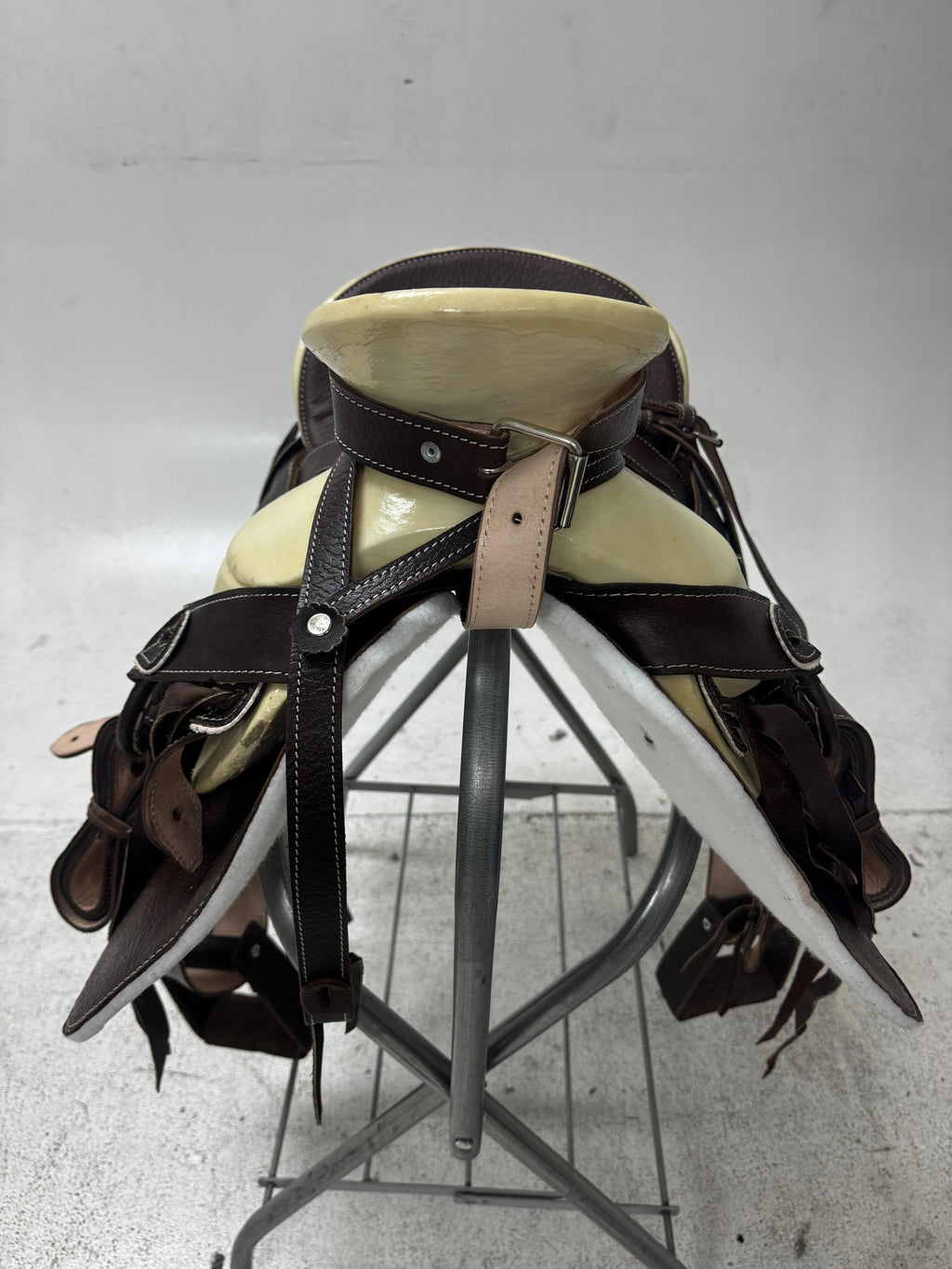 Charro Saddle – Dark Chocolate Full Leather (15.5”) “El Bravo”