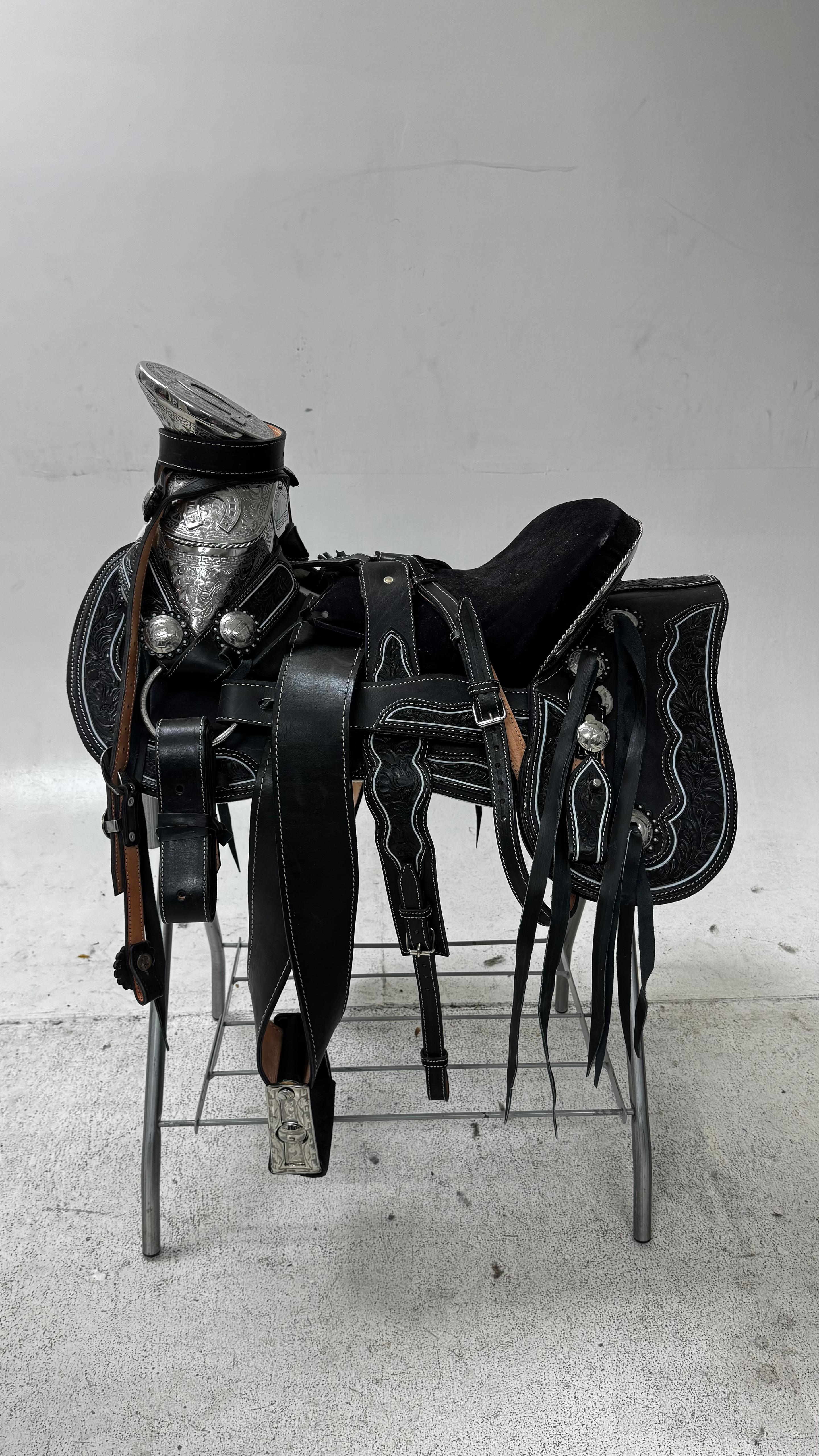 Charro Saddle – Black Leather with Suede Seat & Silver Engraved Details (15.5”)