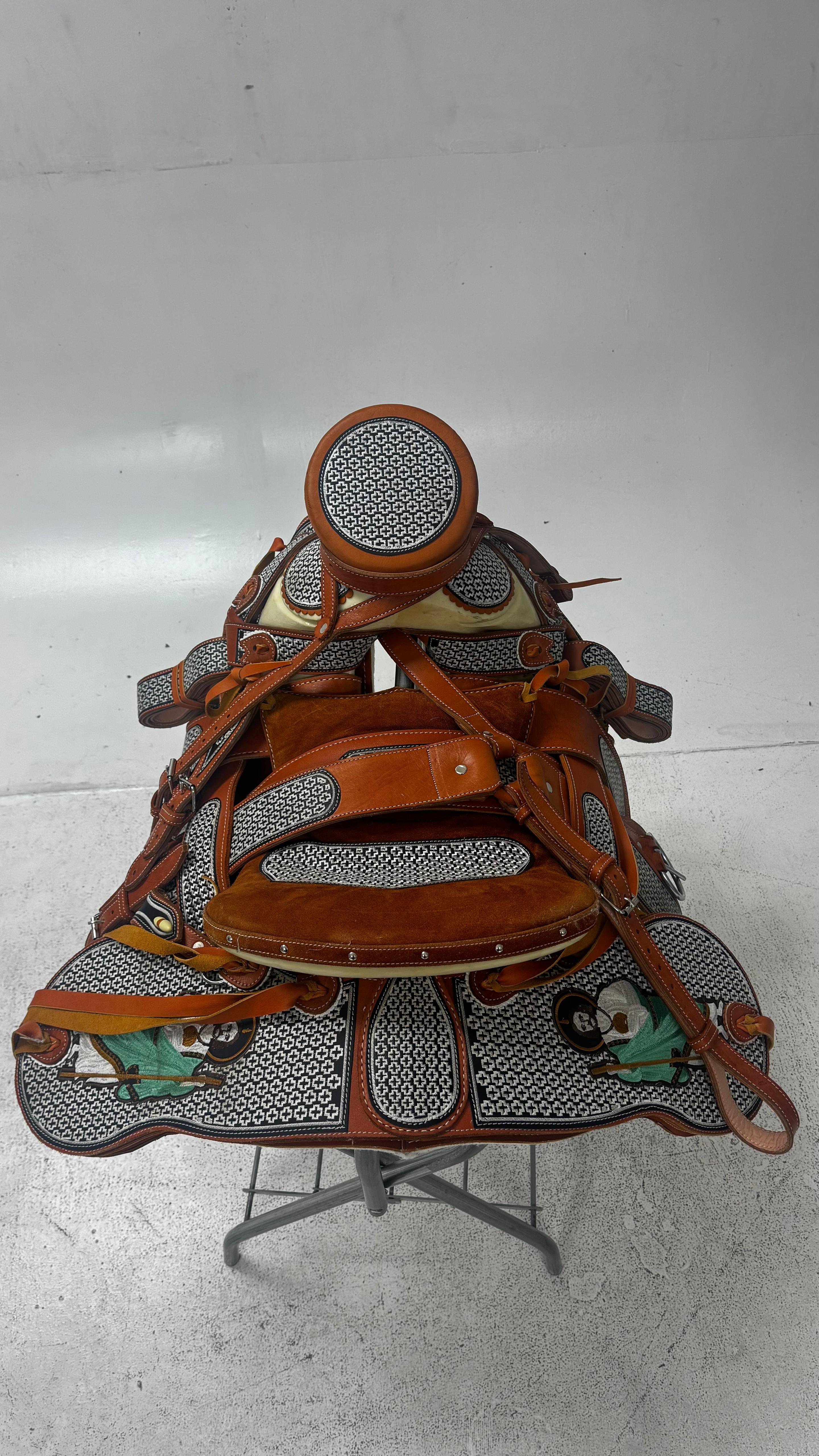 Charro Saddle – Tan Leather with Embroidered Pattern (15.5”) “El Guerrero”